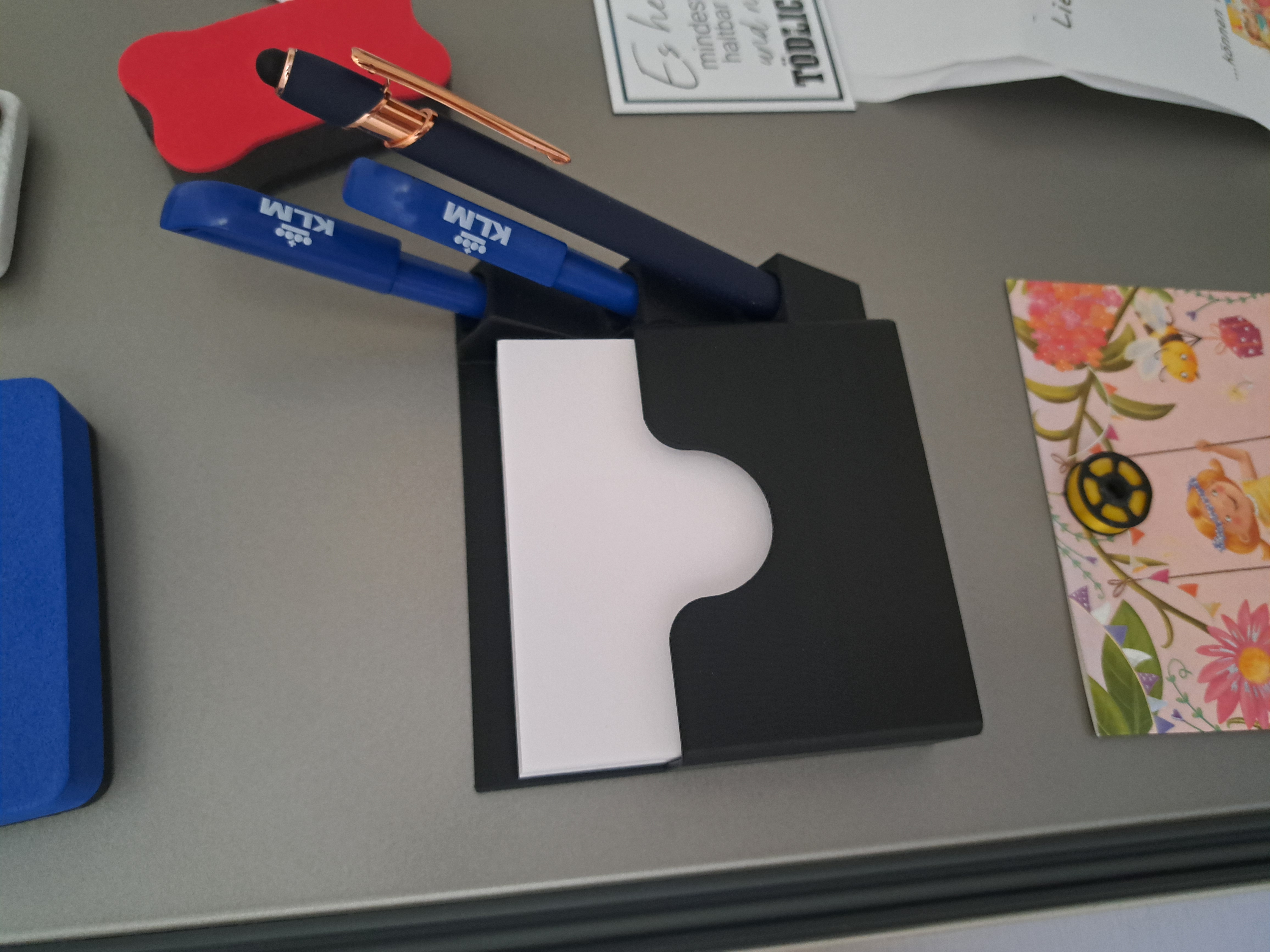 Magnetic Notepad & Pen Holder
