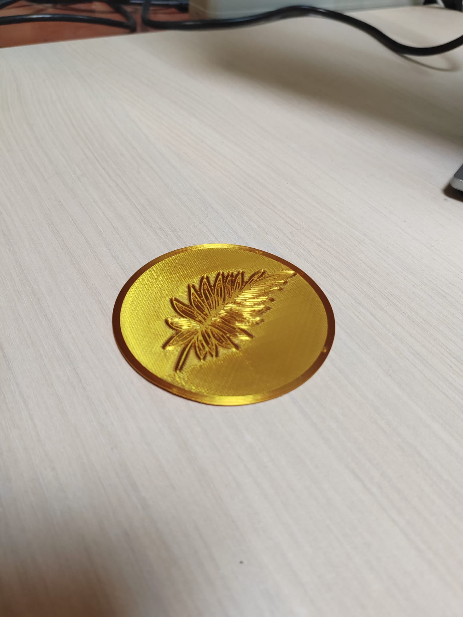 Miniatura 2 do modelo 3D Flower Power Coaster & Holder