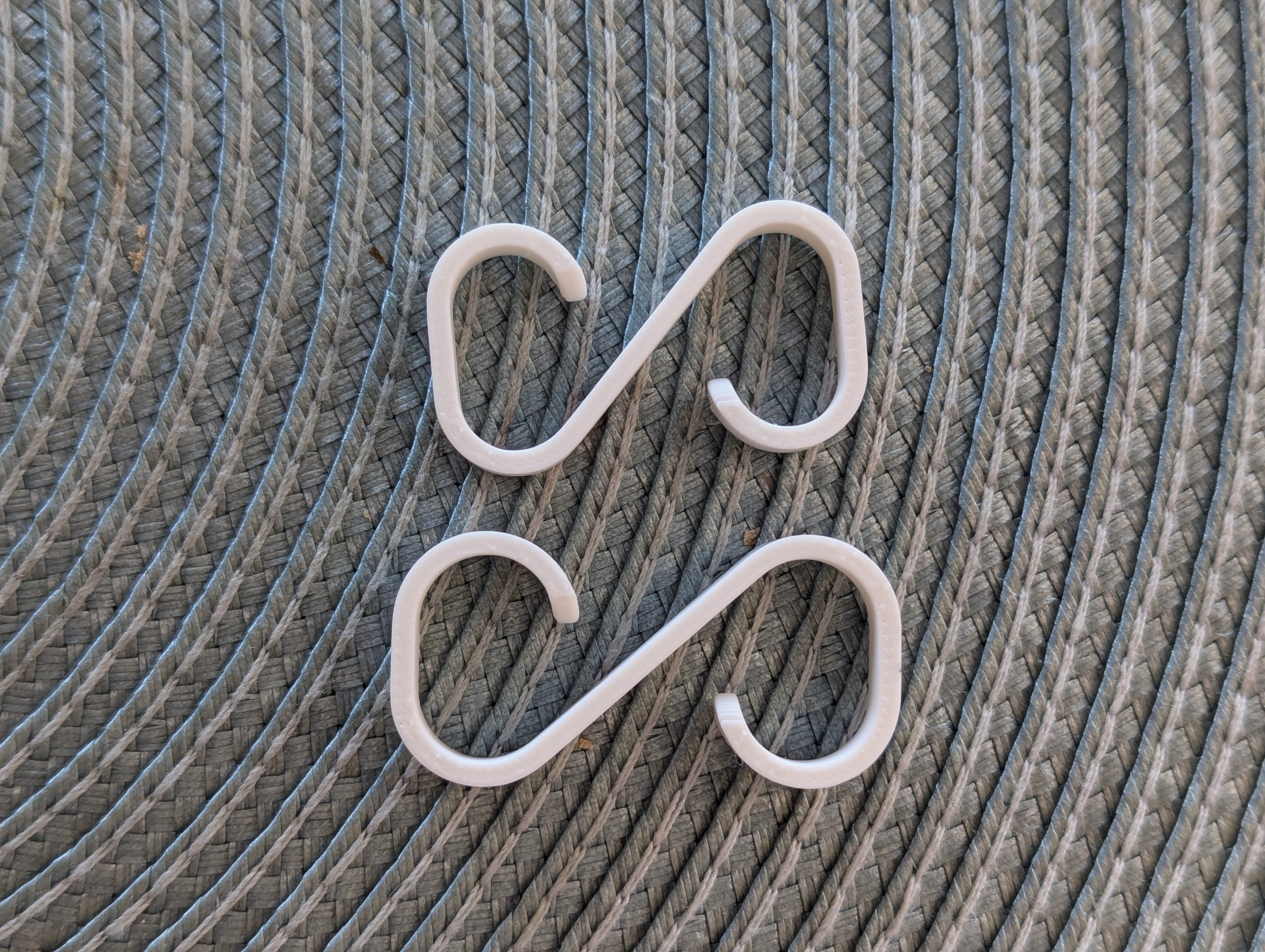 Miniatura 6 do modelo 3D Cable holder clip