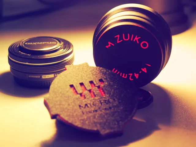 M.ZUIKO OLYMPUS LENS CASE 45MM & 12-42MM