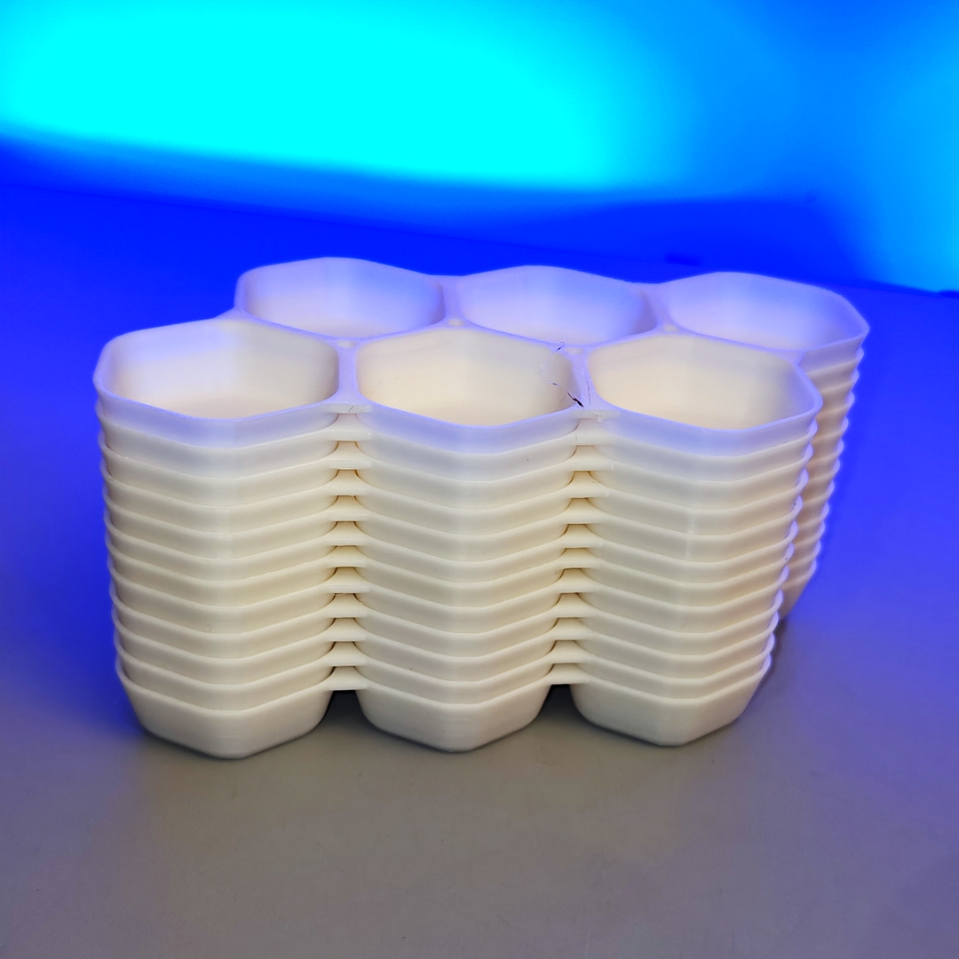 Miniatura 5 do modelo 3D Tessellating Stackable Hexagonal Honeycomb Organiser Trays