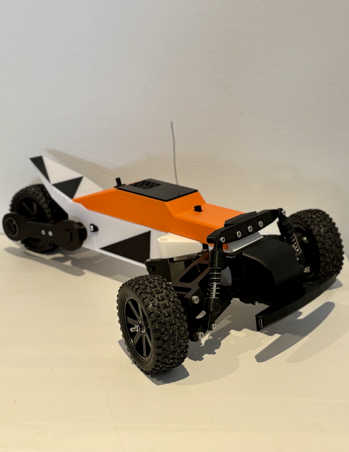 RC Reverse Trike – A Custom Redesign Inspired by the Tarmo5