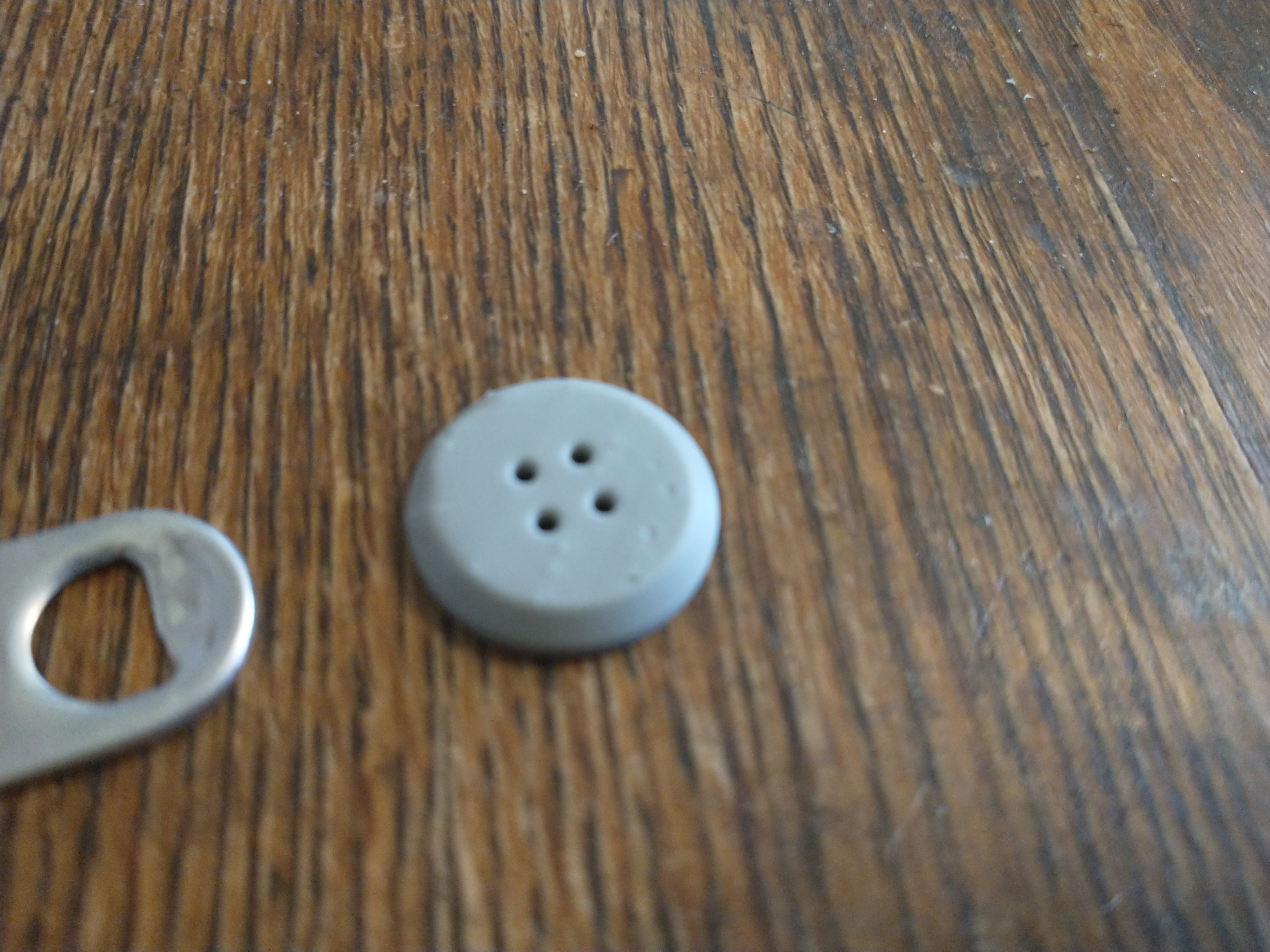 Miniatura 2 do modelo 3D 20mm Dish Shaped Button