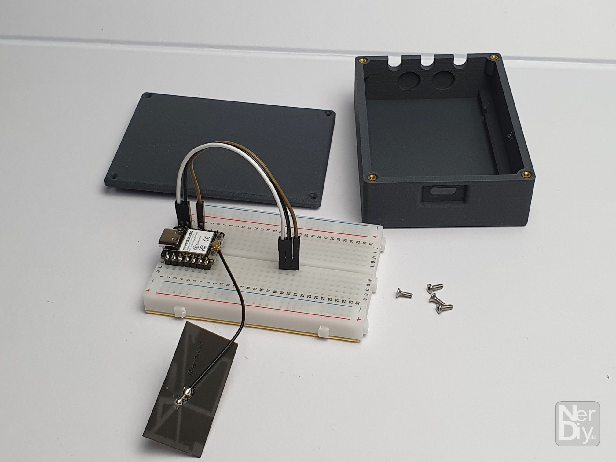 BreadBordBox Housing Set by Nerdiy.de - Housing for BreadBoard stripes