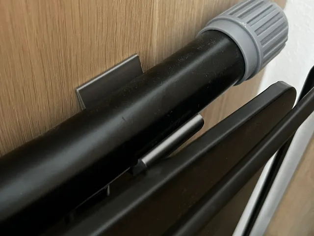 Drying rack hook / Držák sušáku na prádlo