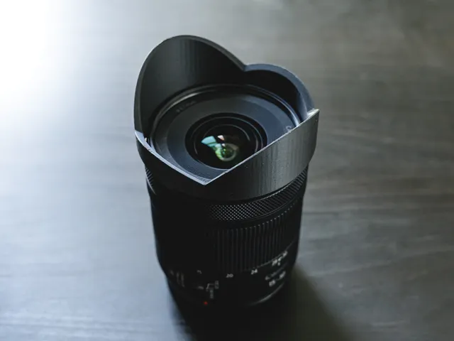 Canon RF 15-30mm F4.5-6.3 IS STM Lens Hood