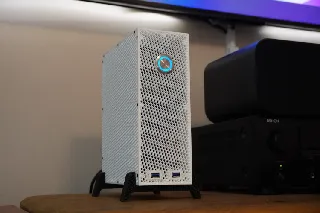 [TDM-01] Portal inspired 5L PC case: internal power supply and low profile GPU
