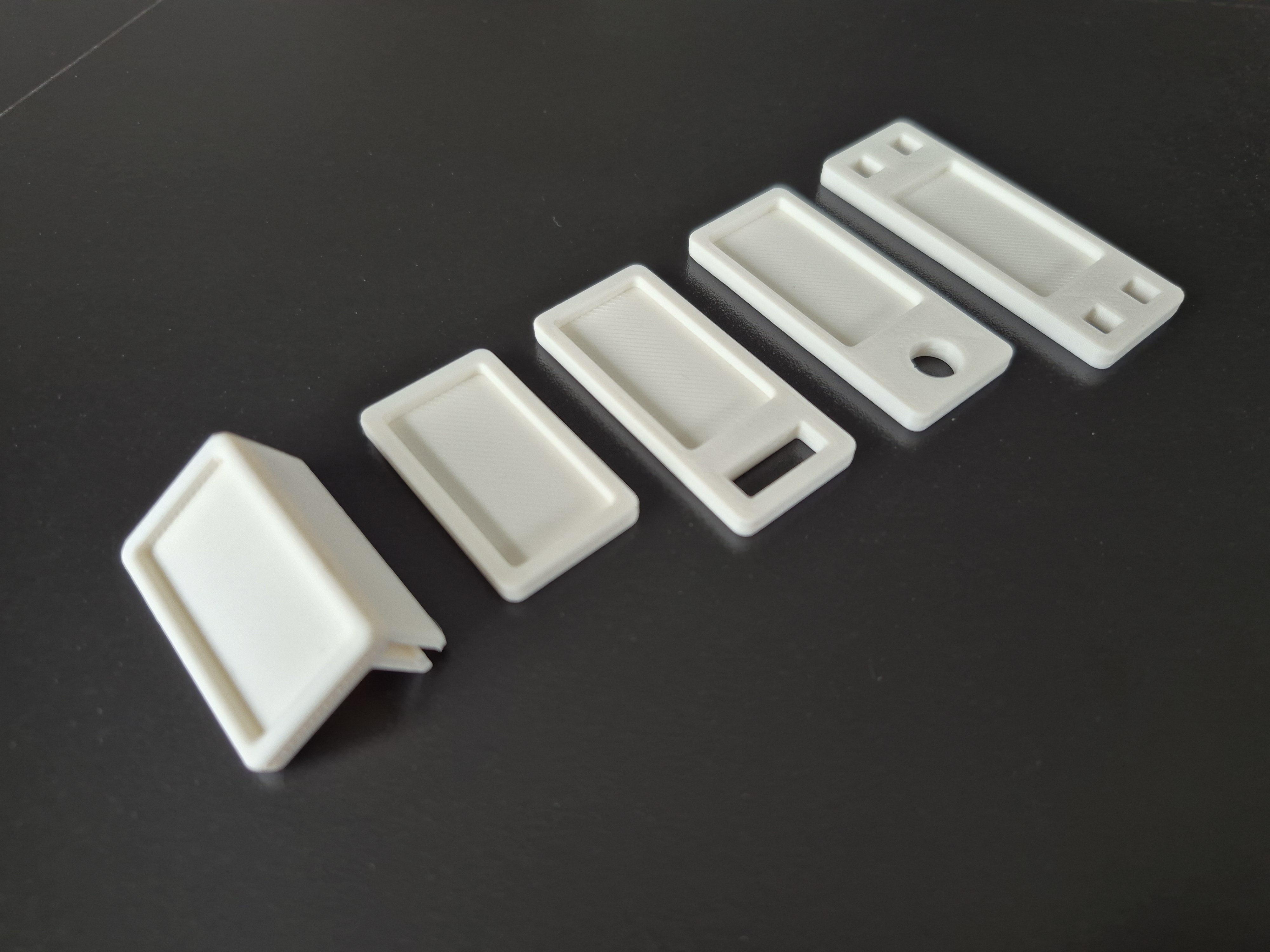 Parametric Universal Label Mounts (Zip-Tie, Clip, Keyhole, Velcro) 3D model