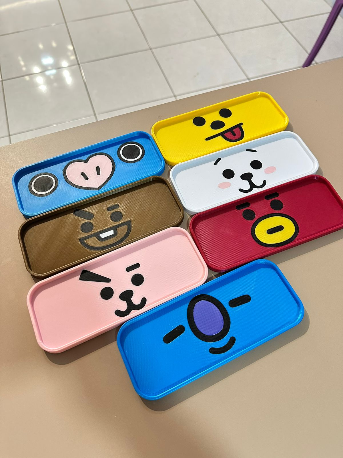 COMMERCIAL LICENSE BT21 EYEGLASSES TRAY