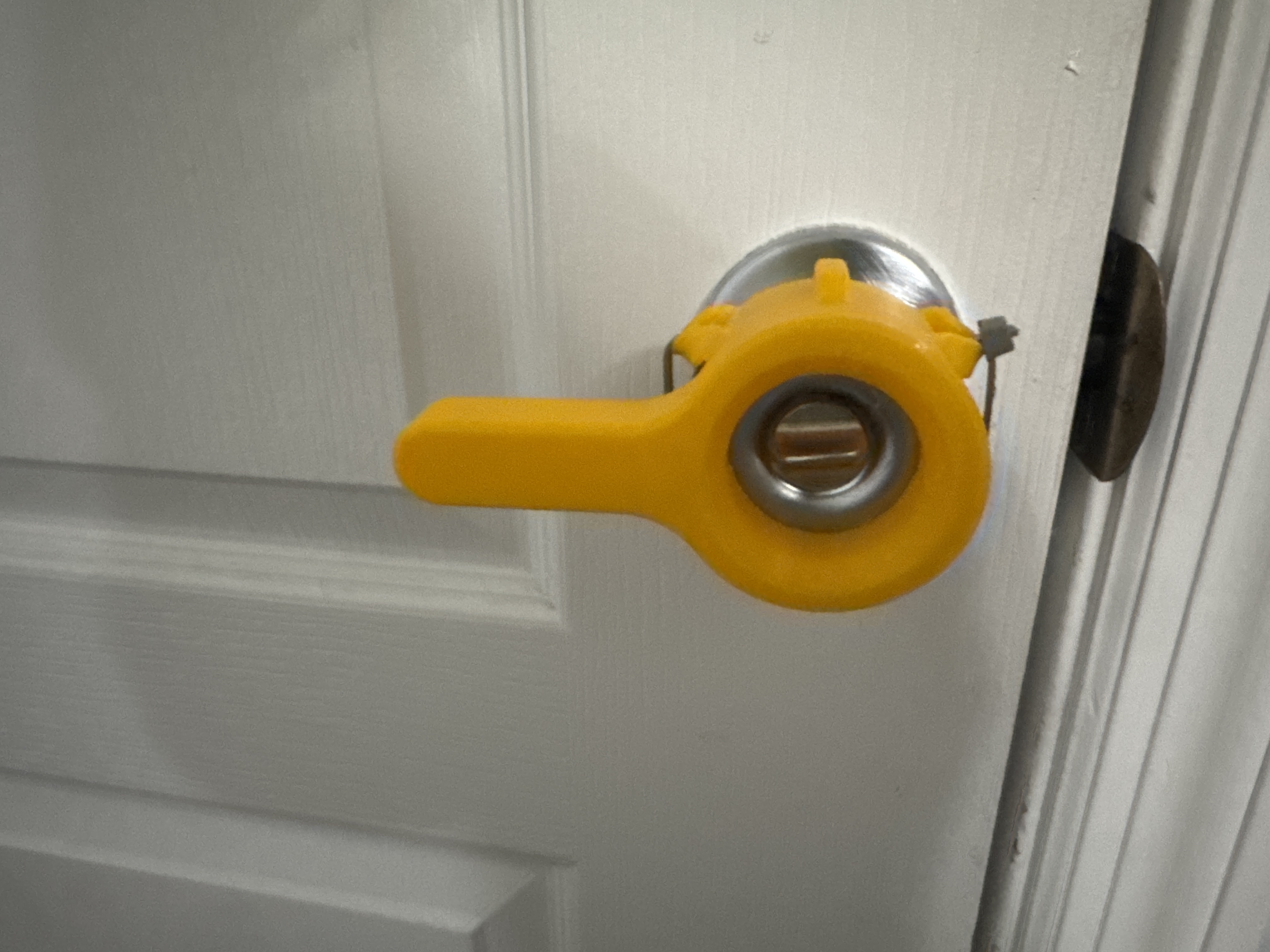 The Ryann Grip Adaptive Door Handle
