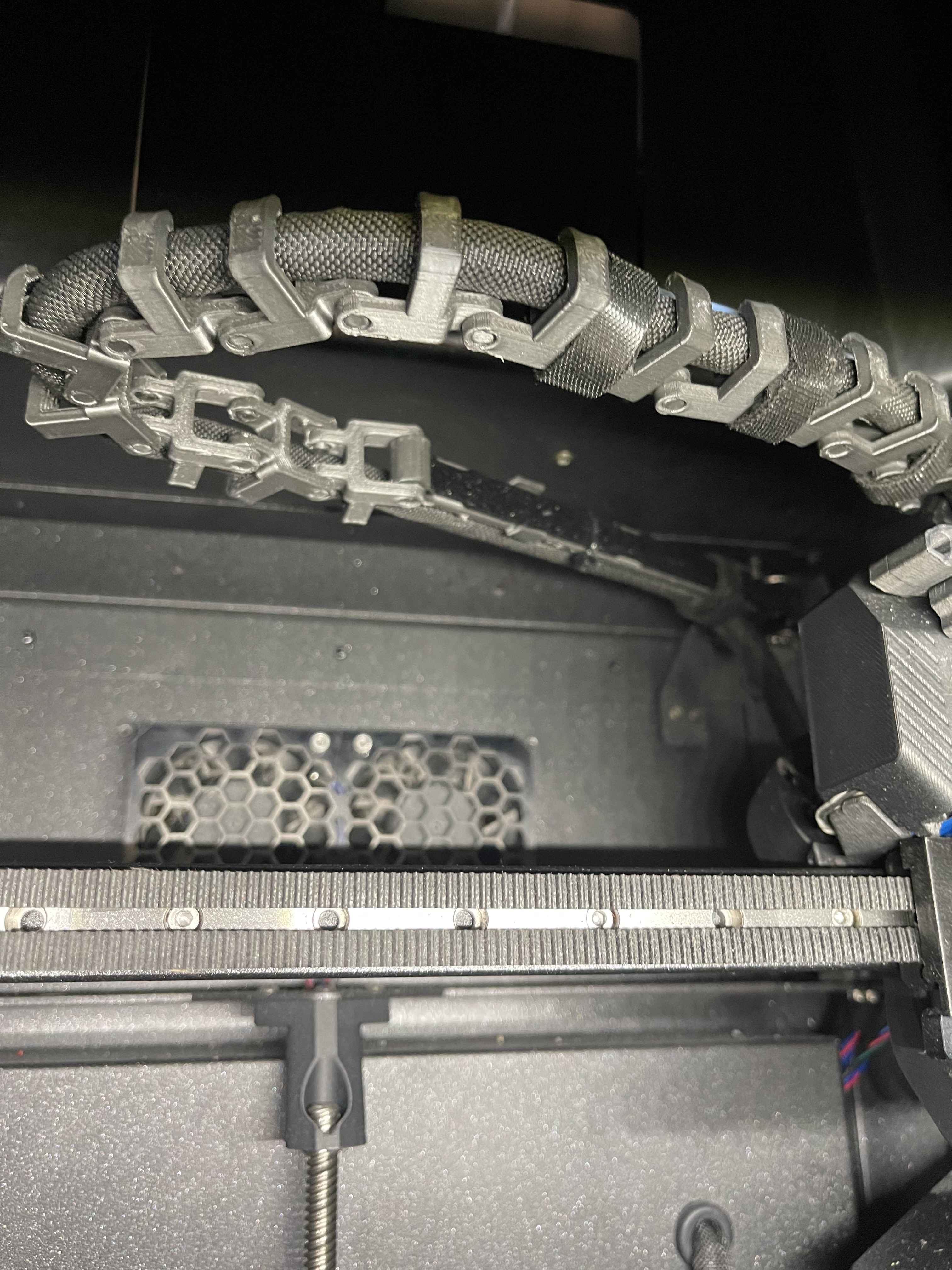 Remix: Anti-sag modification for the cable chain on the Prusa CORE One/+,  L. MMU