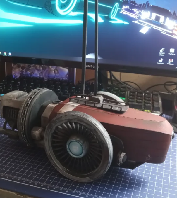 Okomotive from FAR Lone Sails
