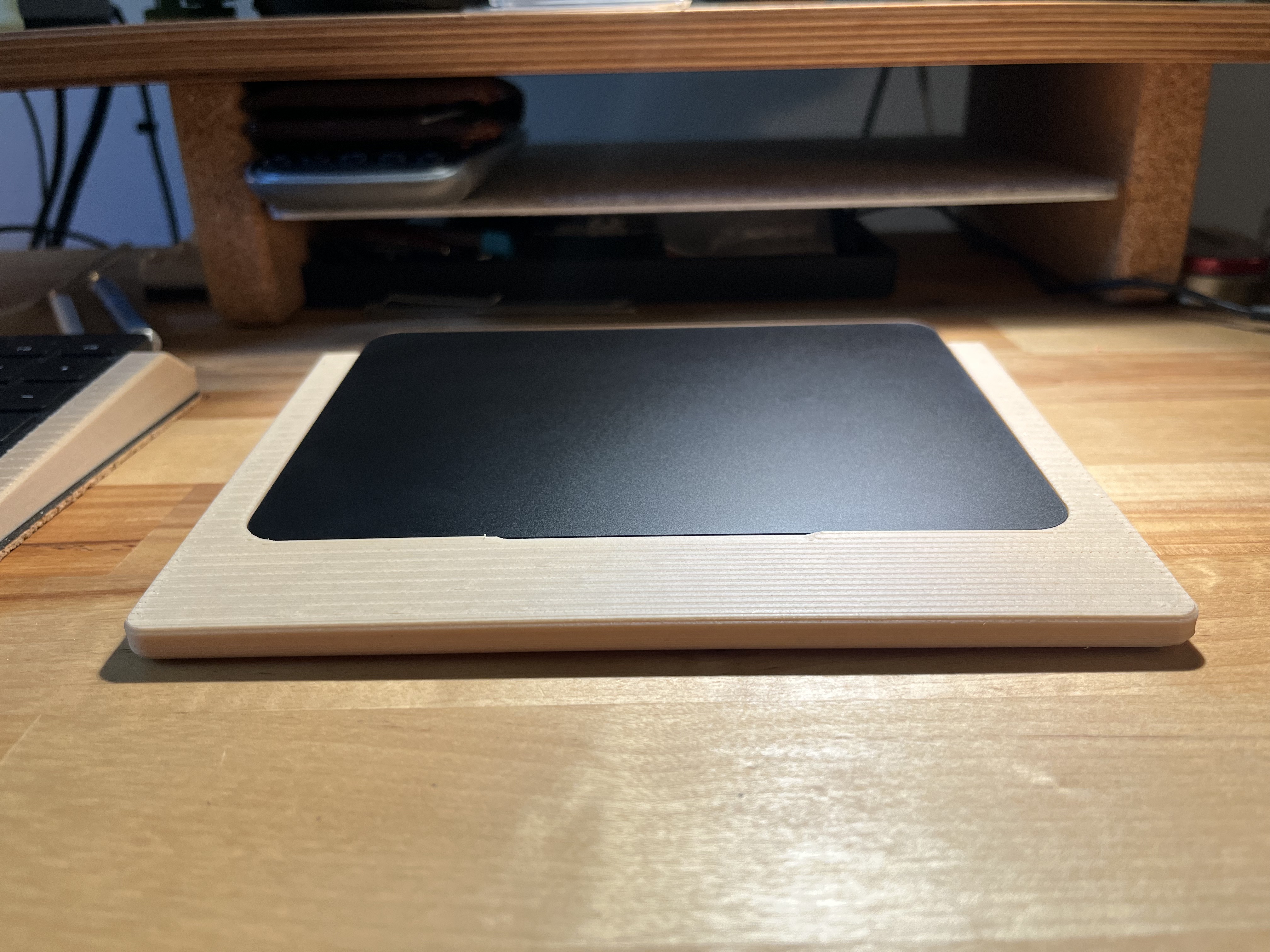 Magic Trackpad Tray — miniatura 3