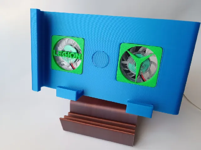 Air-cooled phone stand
