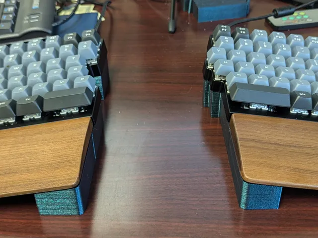 Keychron Q11 Tenting Support with optional Wrist Rests