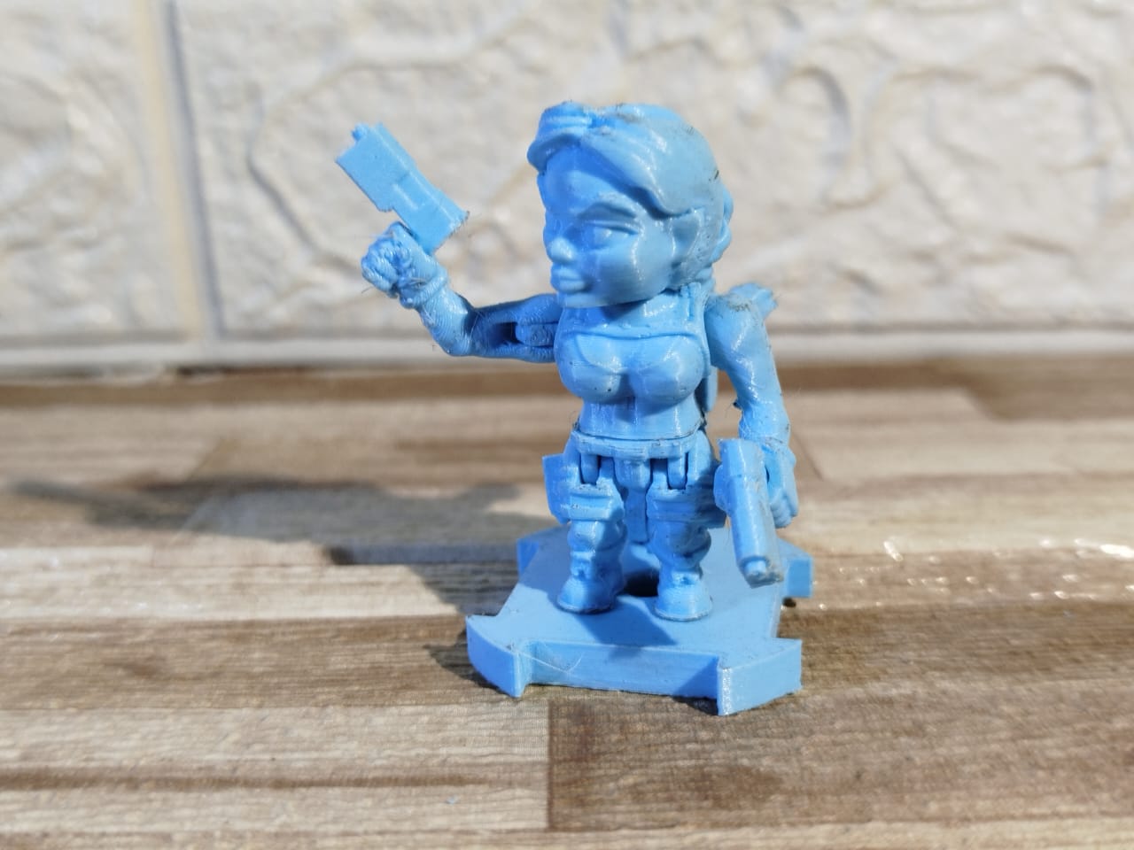 TOMB RAIDER FIGURA DE LARA CROFT