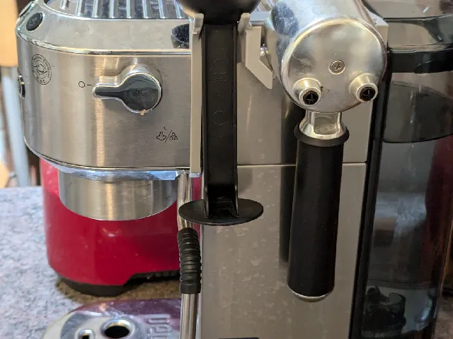 Tamper/Portafilter holder for Delonghi Dedica 885