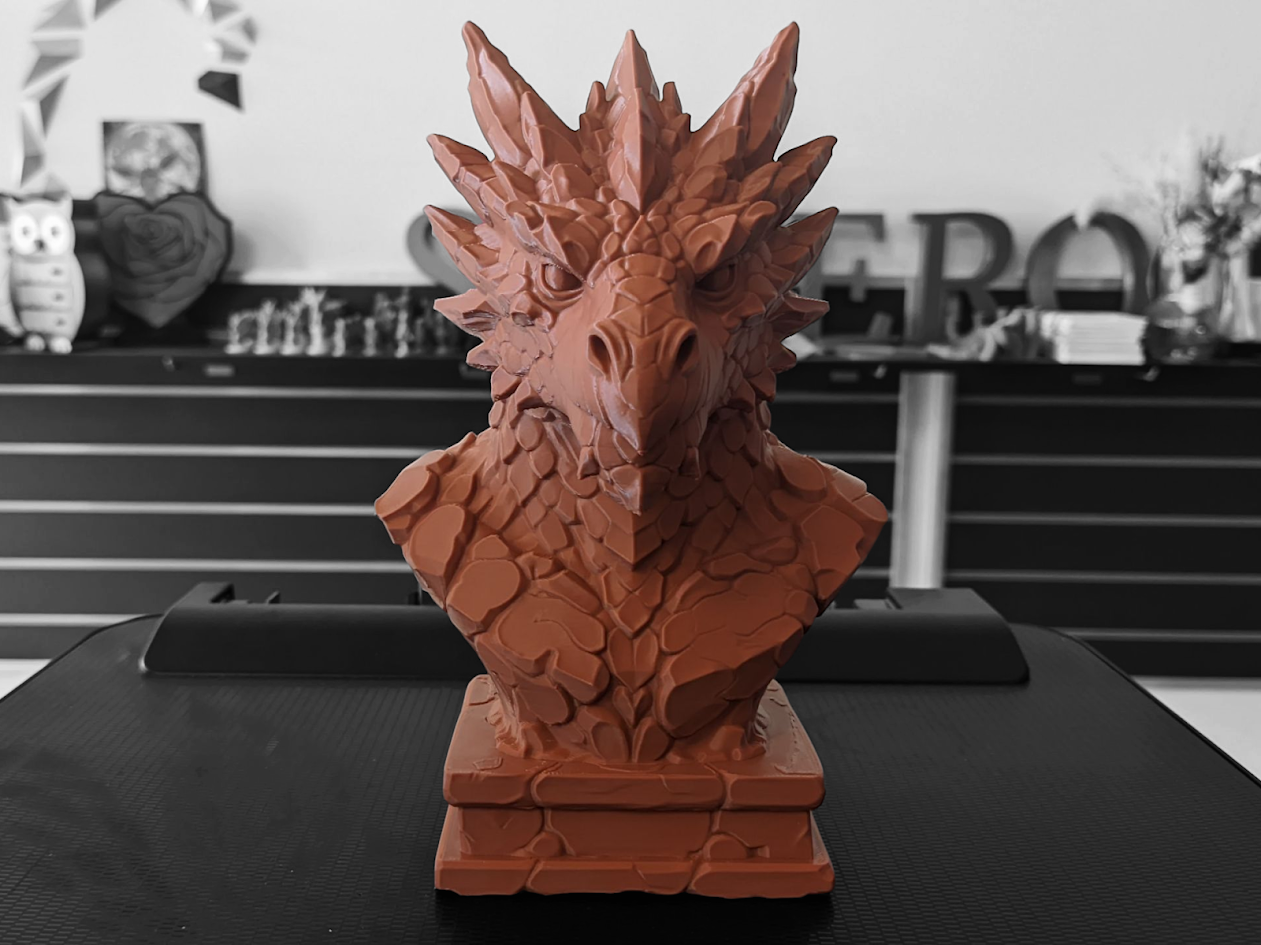 Miniatura 2 do modelo 3D Rock Dragon Bust