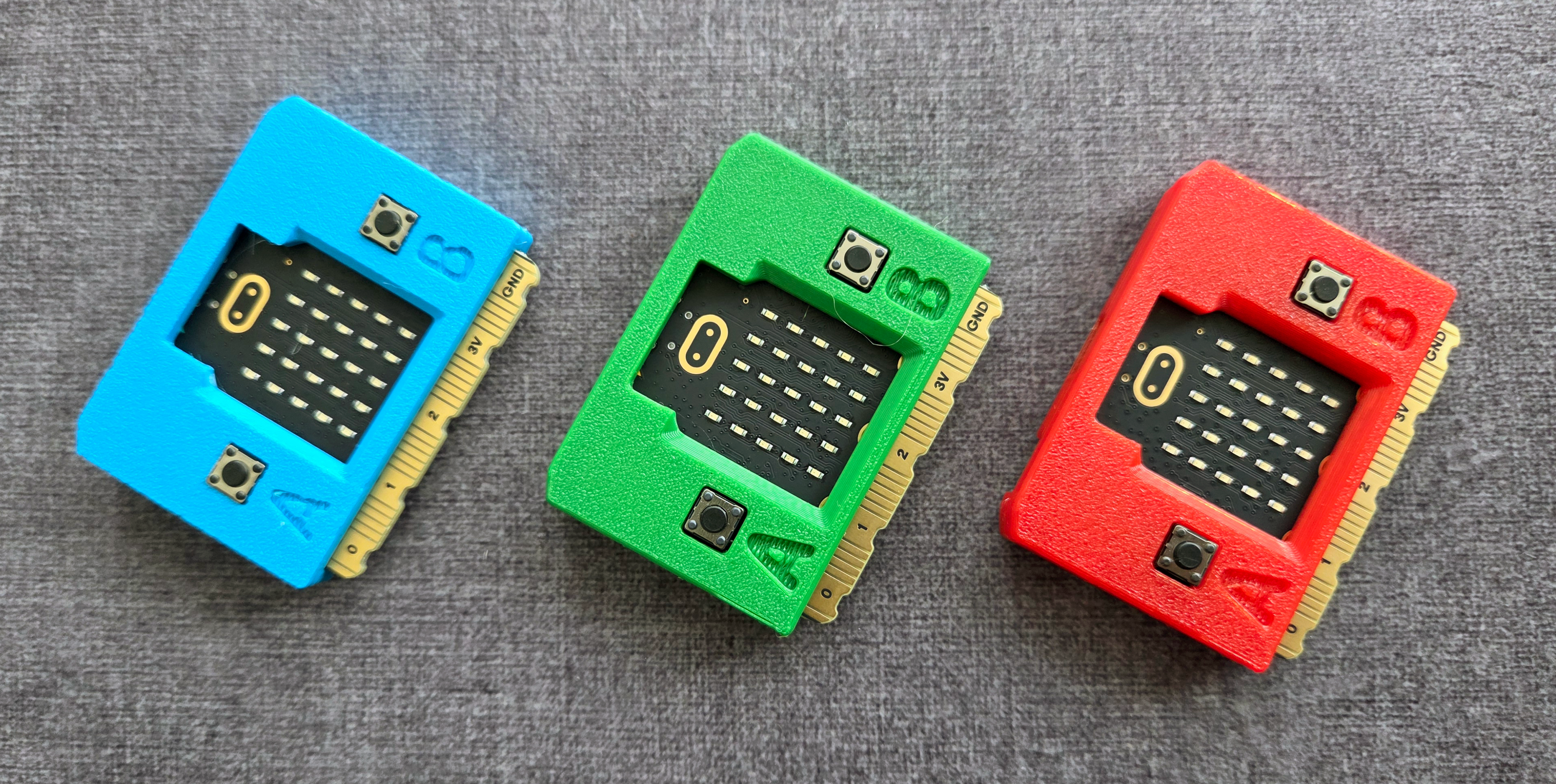 Miniatura 2 do modelo 3D BBC micro:bit V2 Case - Optimized Remix (Speaker & Sensor Access)