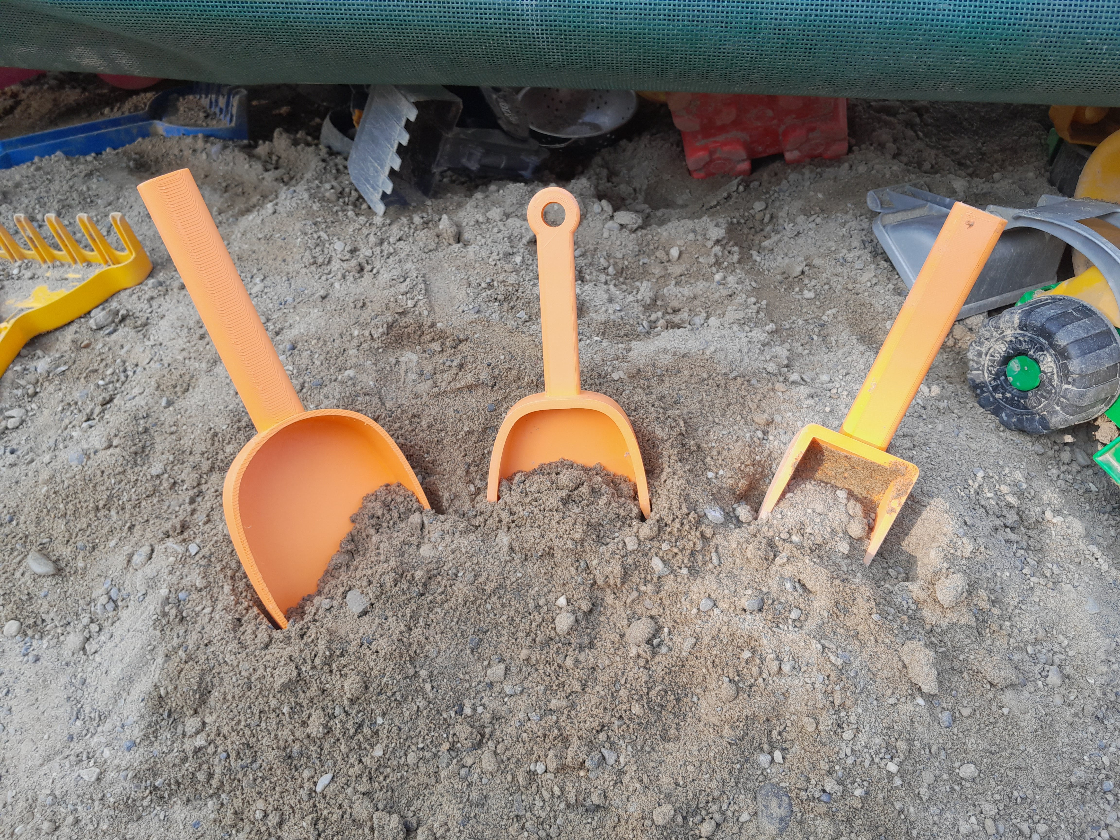 Sandbox shovel (3 different models)