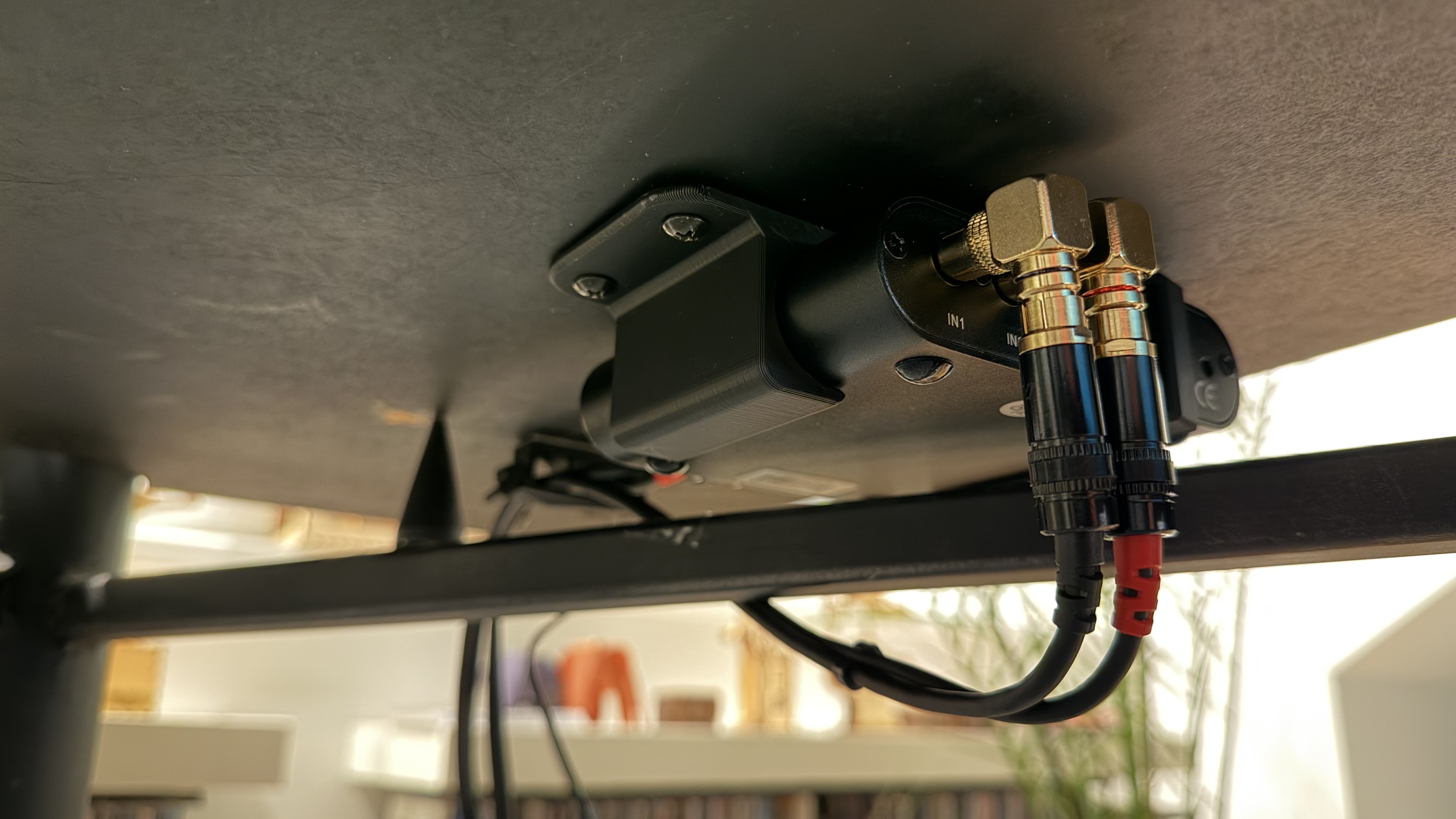 MiniDSP 2x4HD Mounting Bracket
