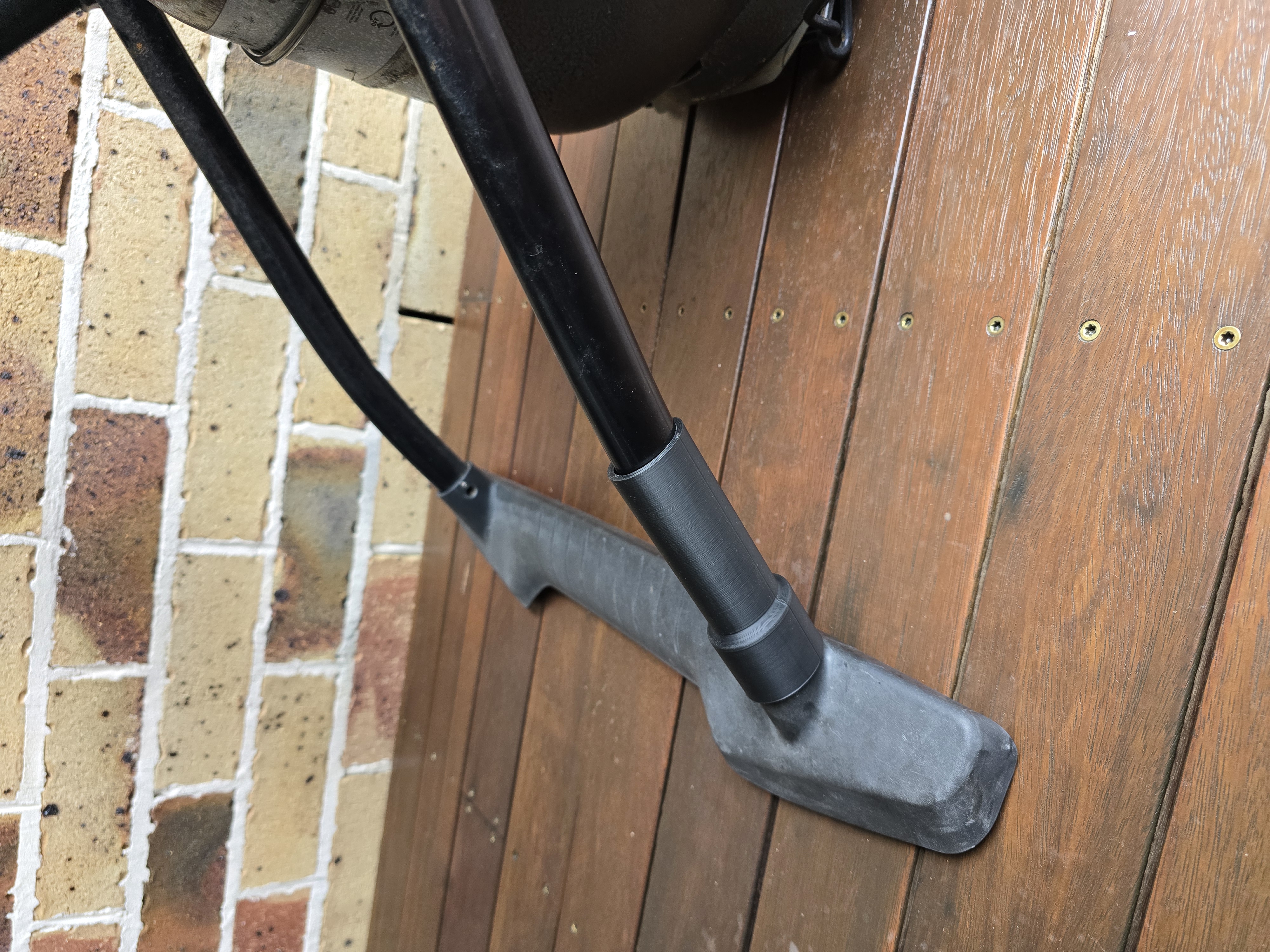 Weber (Baby) Q Stand Leg Repair