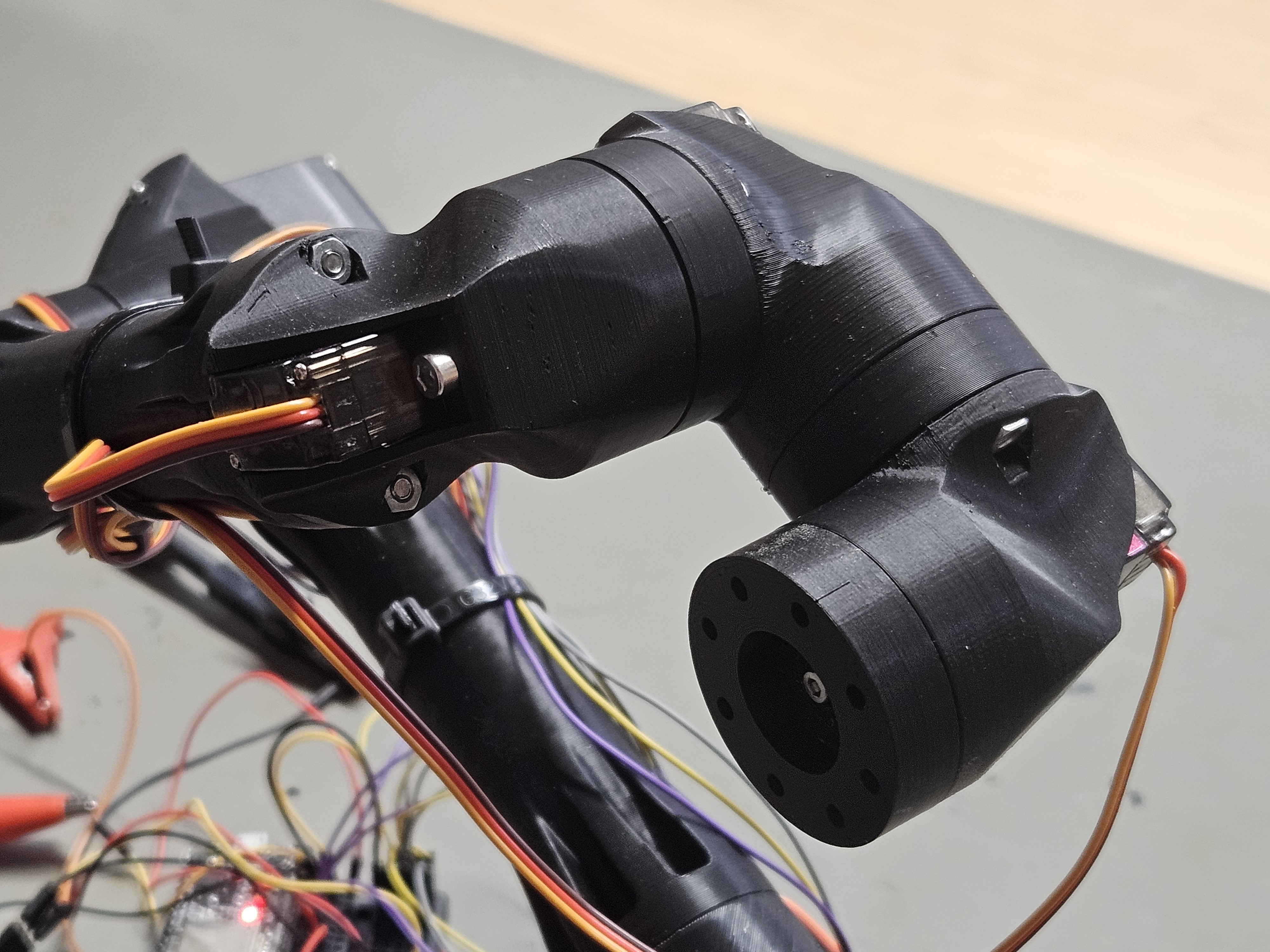 6DoF robot arm modular cheap educational by sydaio Download free STL model