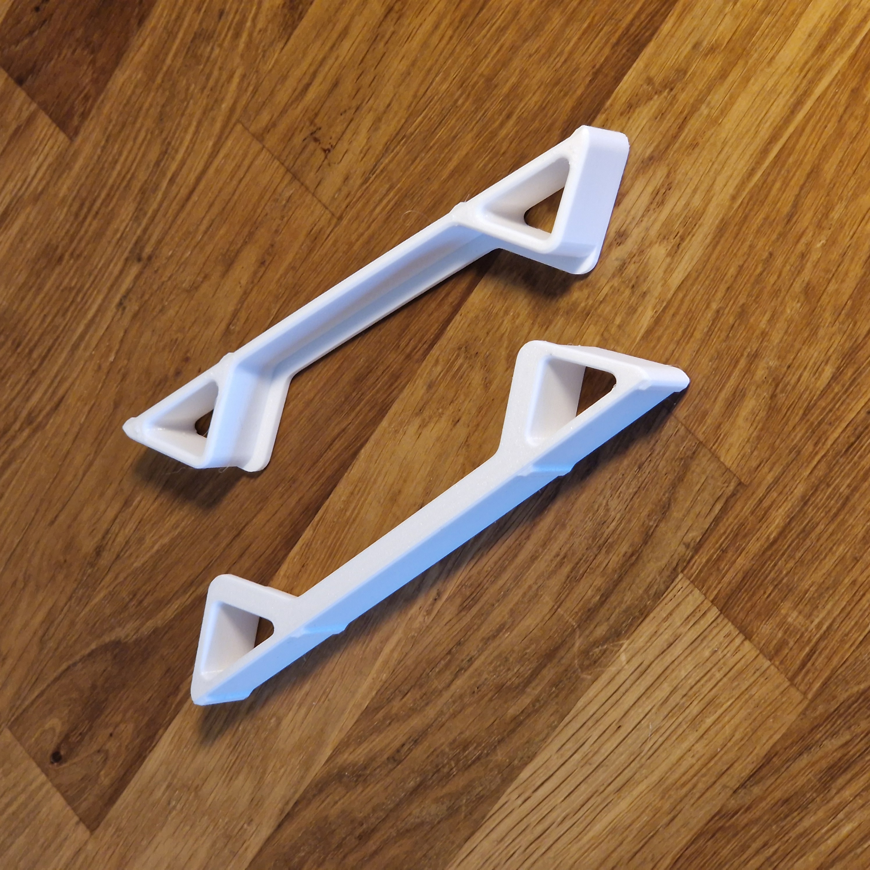Miniatura 2 do modelo 3D Minimalistic spool holder