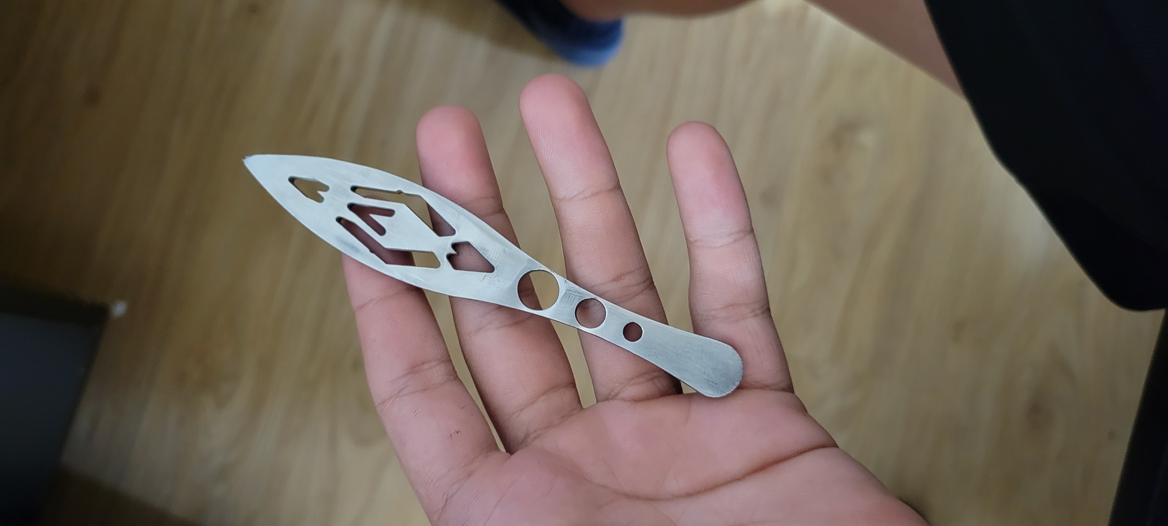 Miniatura 3 do modelo 3D Diamond Throwing Knife