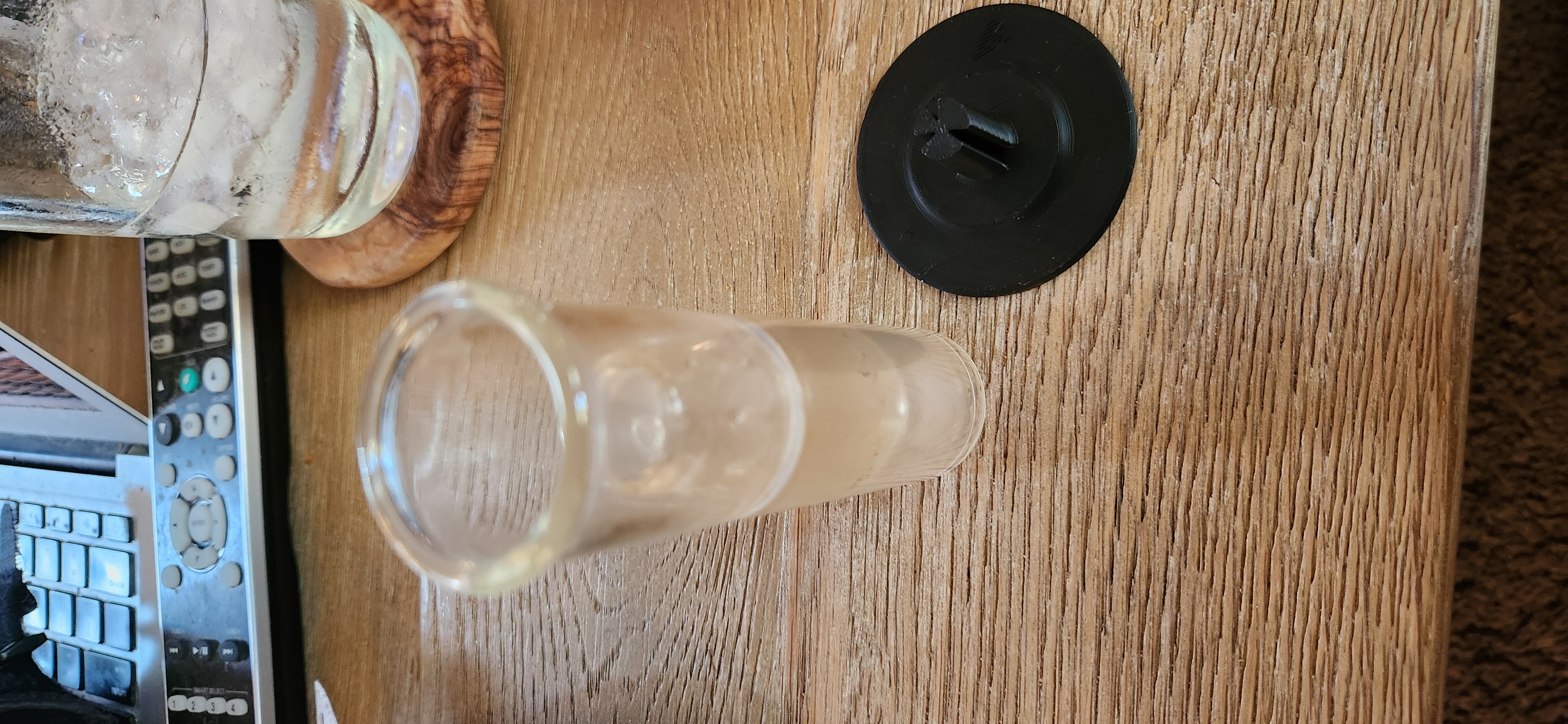 AirVape XS mini bong stand