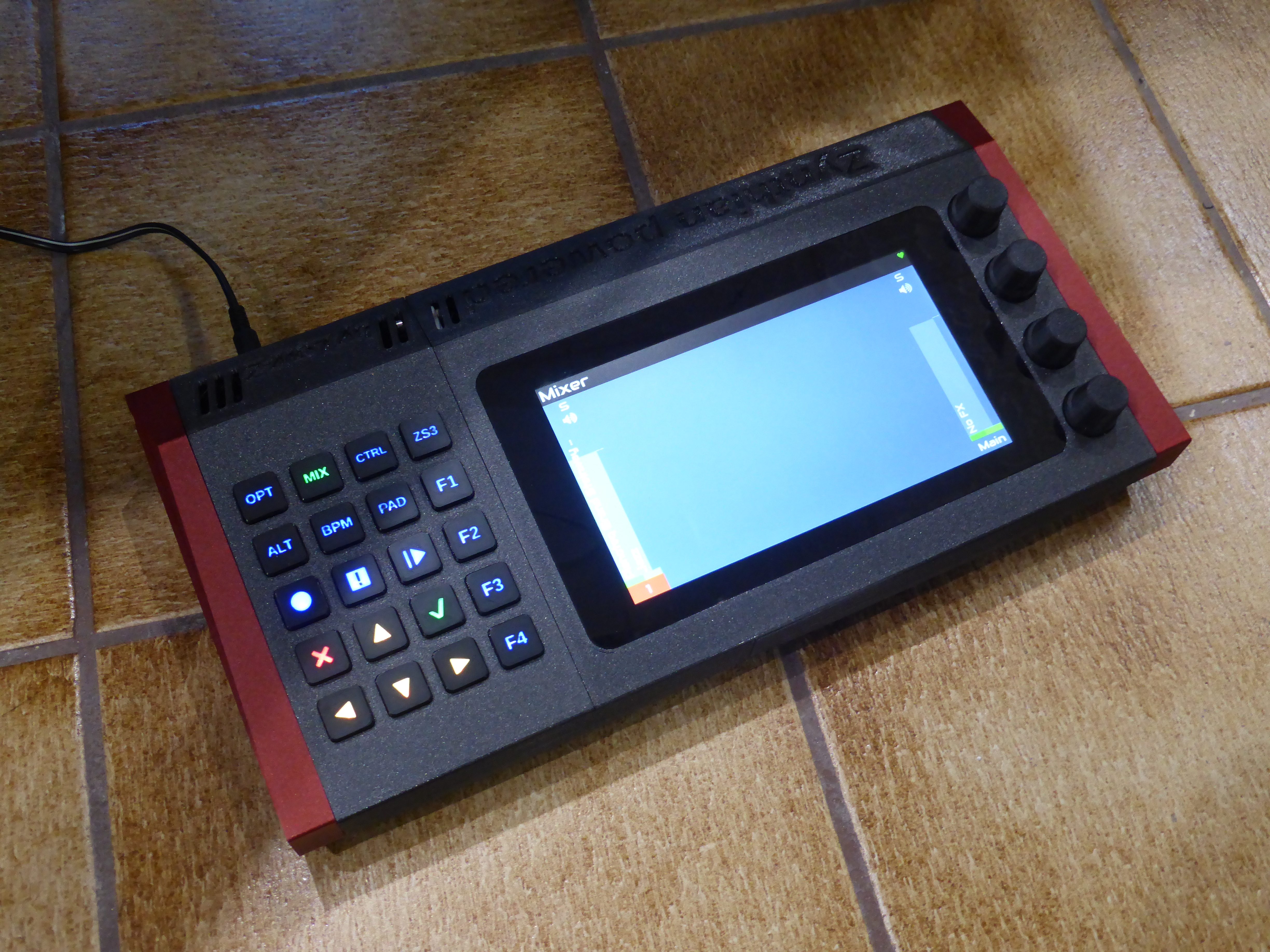 Synthibox, a RaspberryPi case for the Zynthian Project, made in OpenSCAD