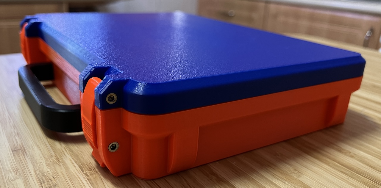Miniatura 3 do modelo 3D Maker's Supply Grab Case