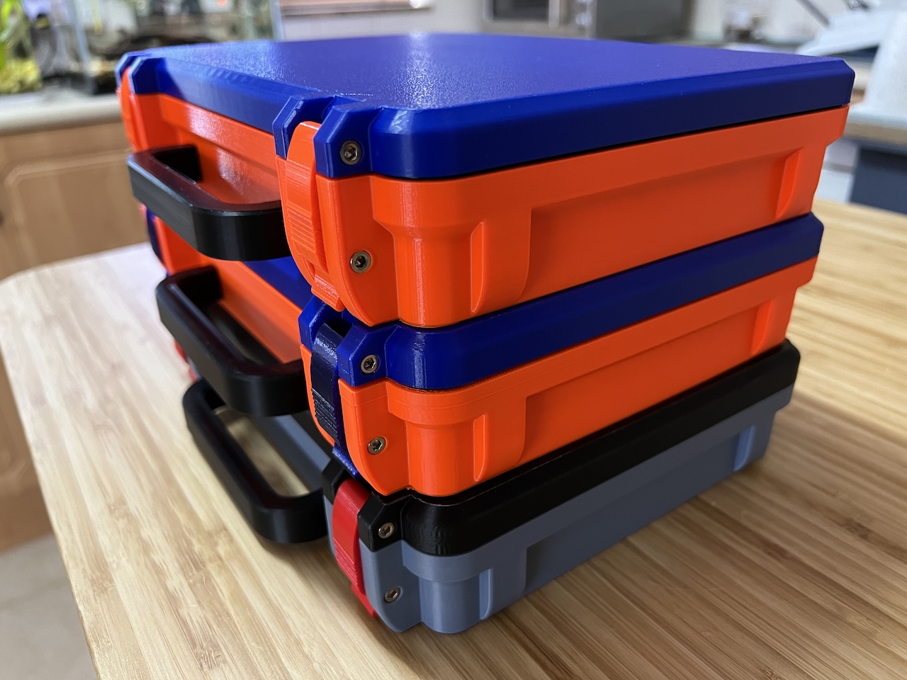 Miniatura 5 do modelo 3D Maker's Supply Grab Case