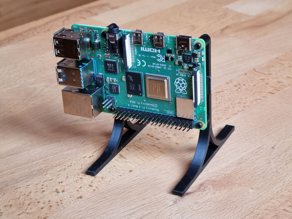 Raspberry Pi Stand by dadul96 Download free STL model