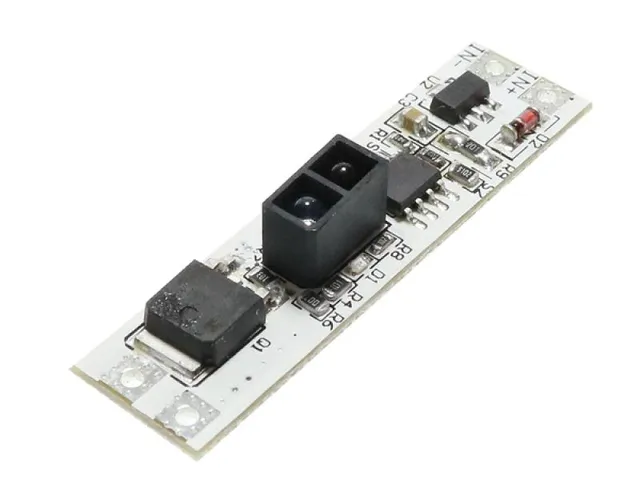 Case carcasa o enclosure para el control touchless de una tira led