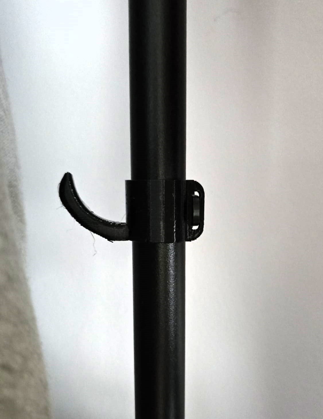 Miniatura 2 do modelo 3D Shoe rack bench IKEA