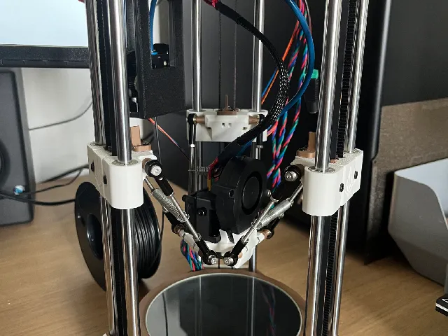 Glass bed holder for MIN delta