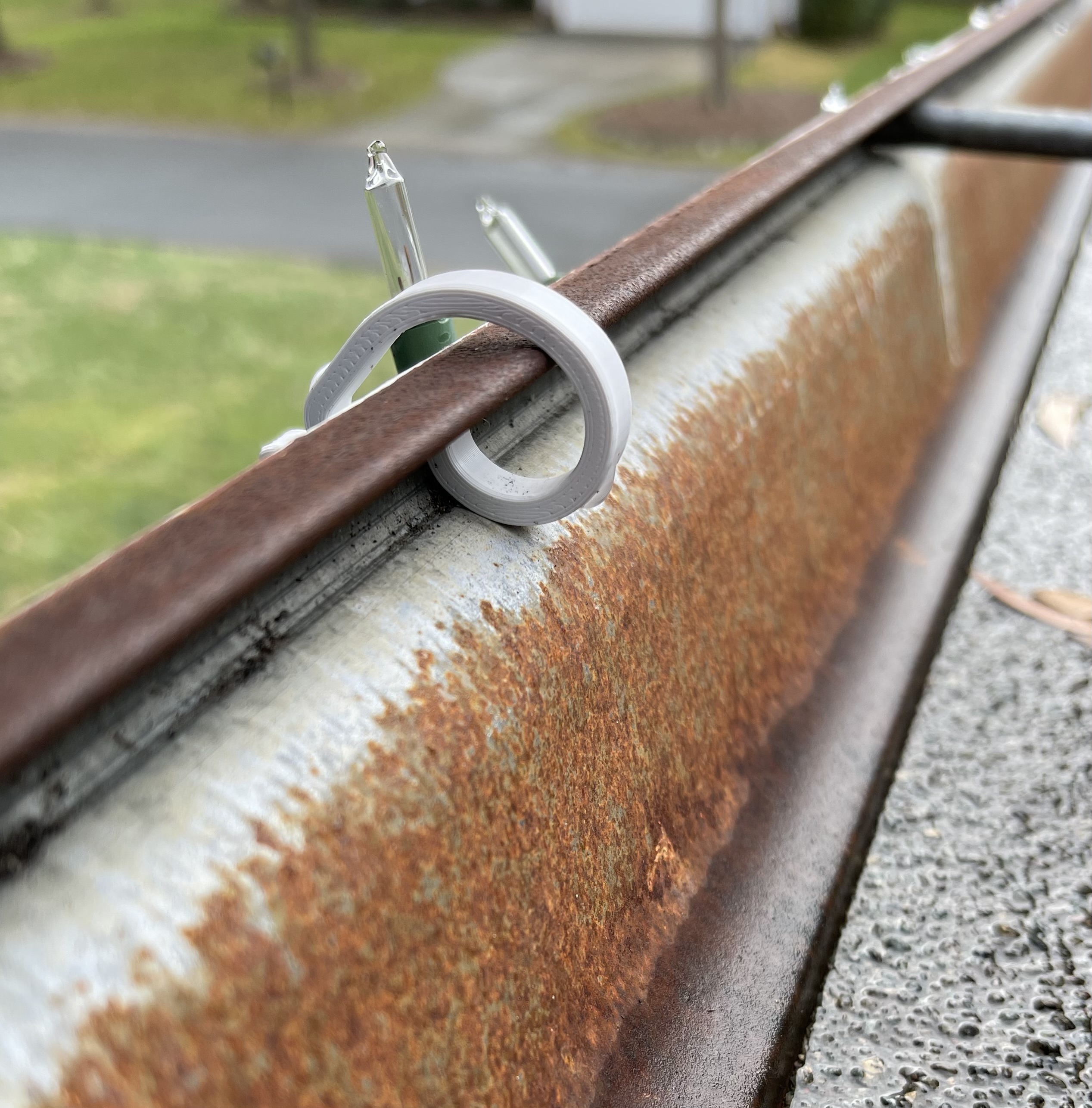 Miniatura 4 do modelo 3D Gutter Light Clip