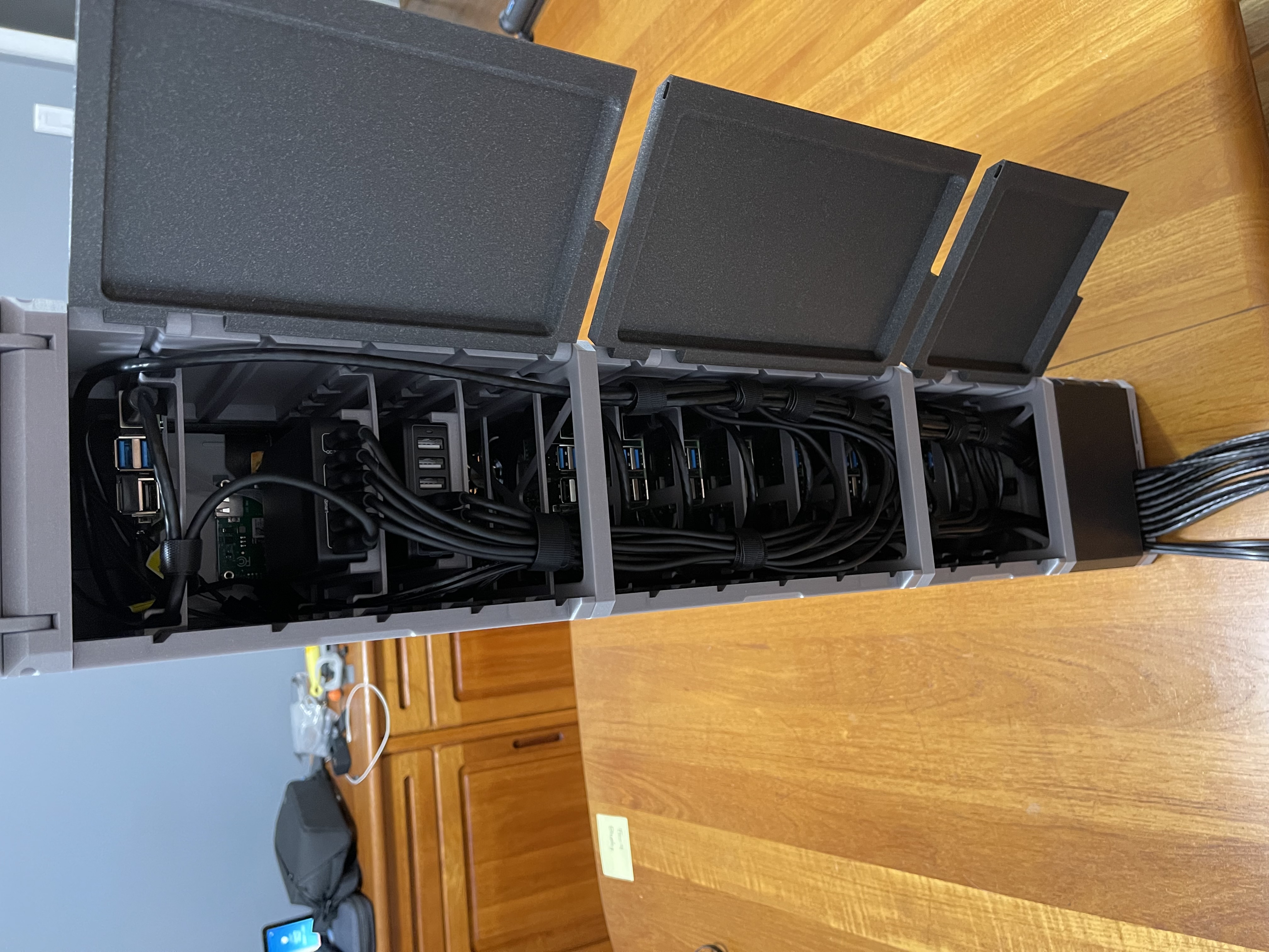 Miniatura 11 do modelo 3D Raspberry Pi Case / Rack