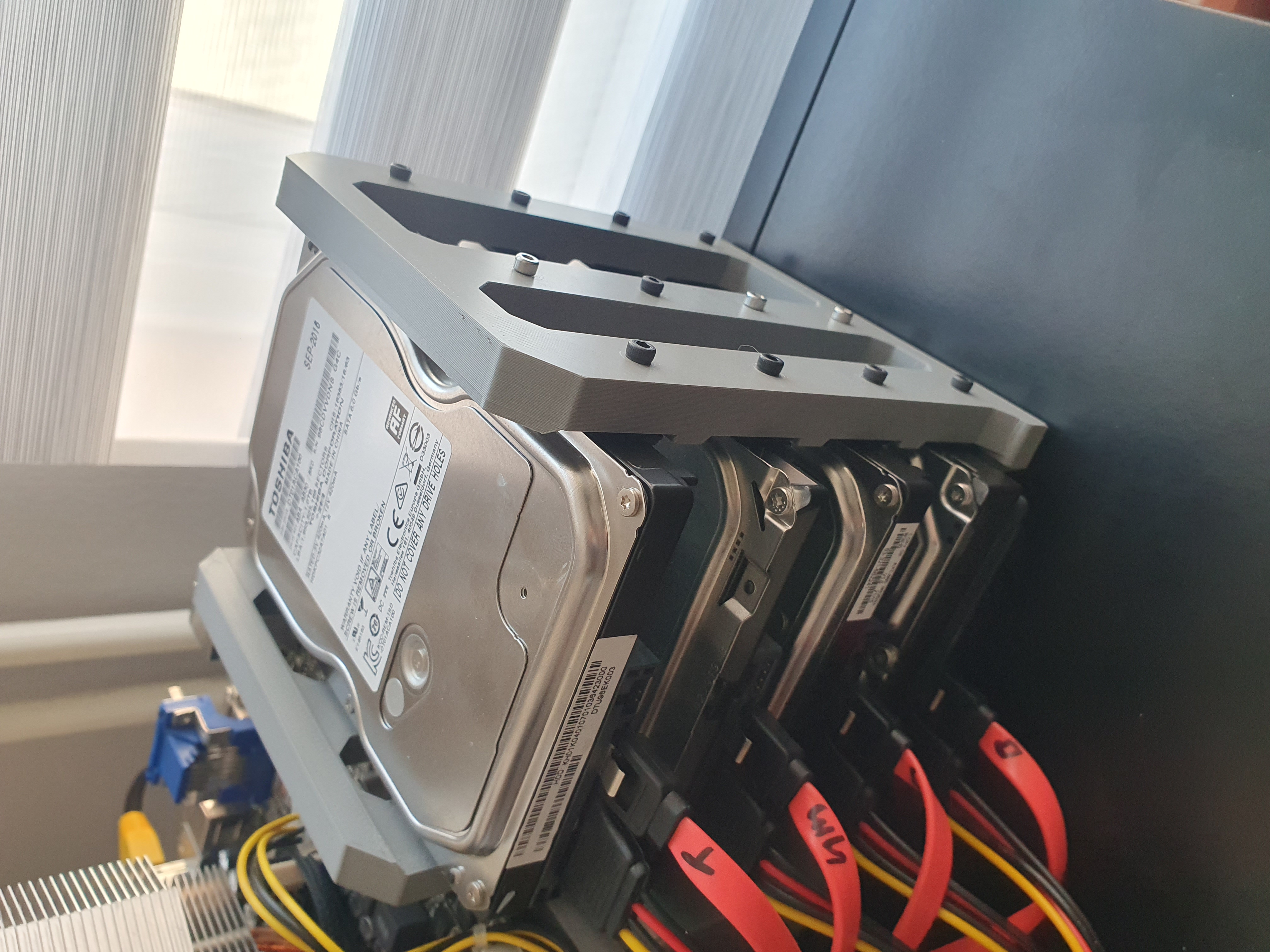 3.5" HDD Tower