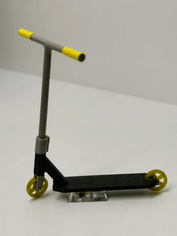 Freestyle finger scooter by tomeck | Download free STL | Printables.com
