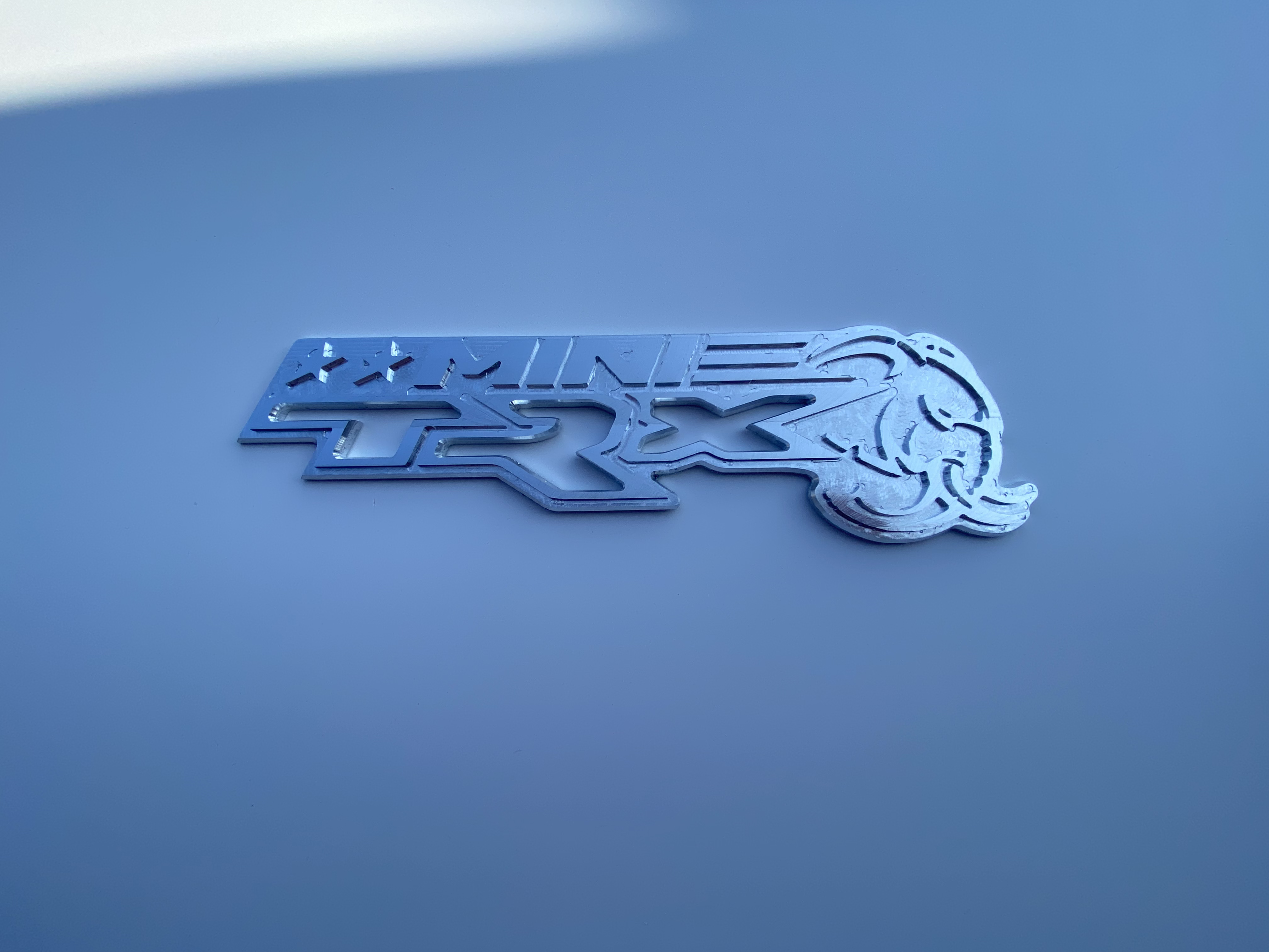Mini TRX Hellephant Emblem