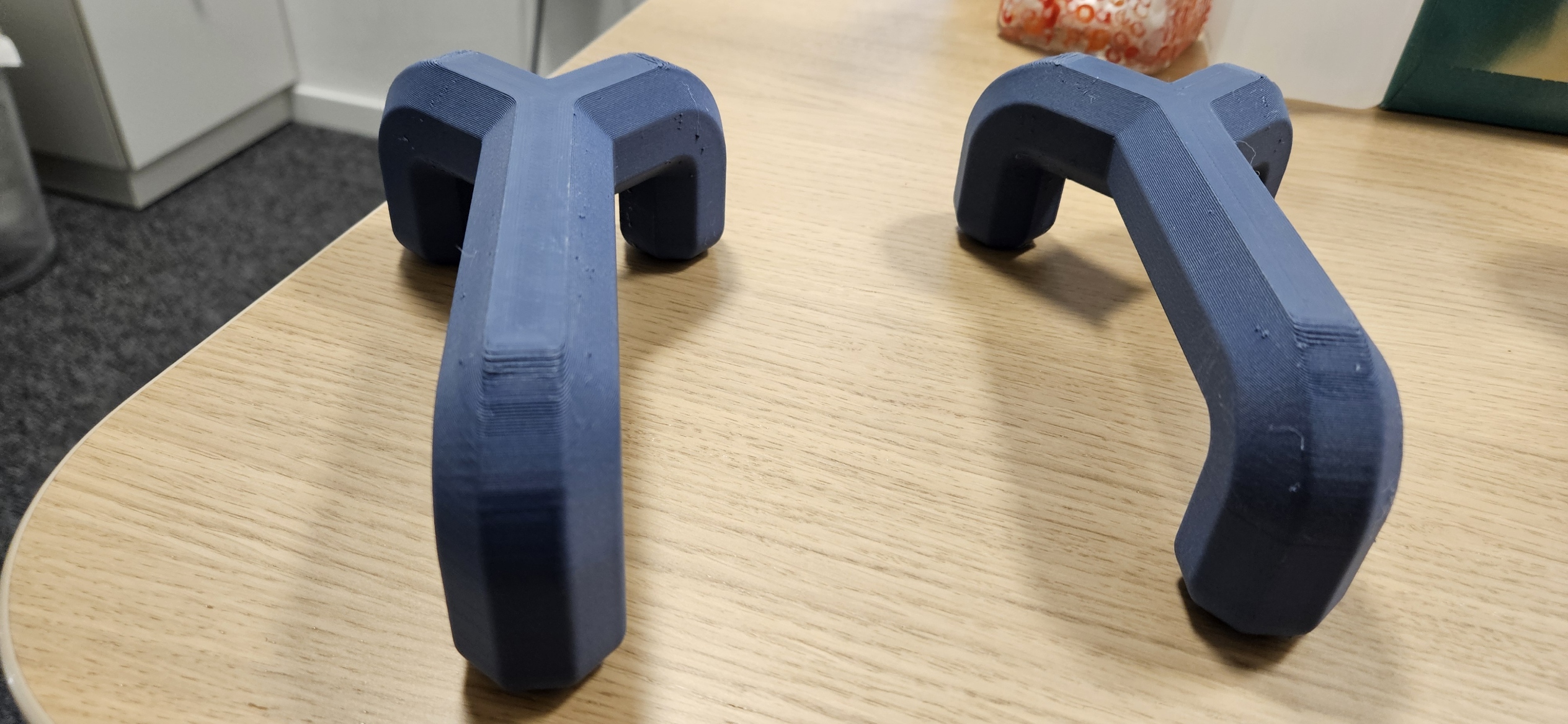Compact push up bars