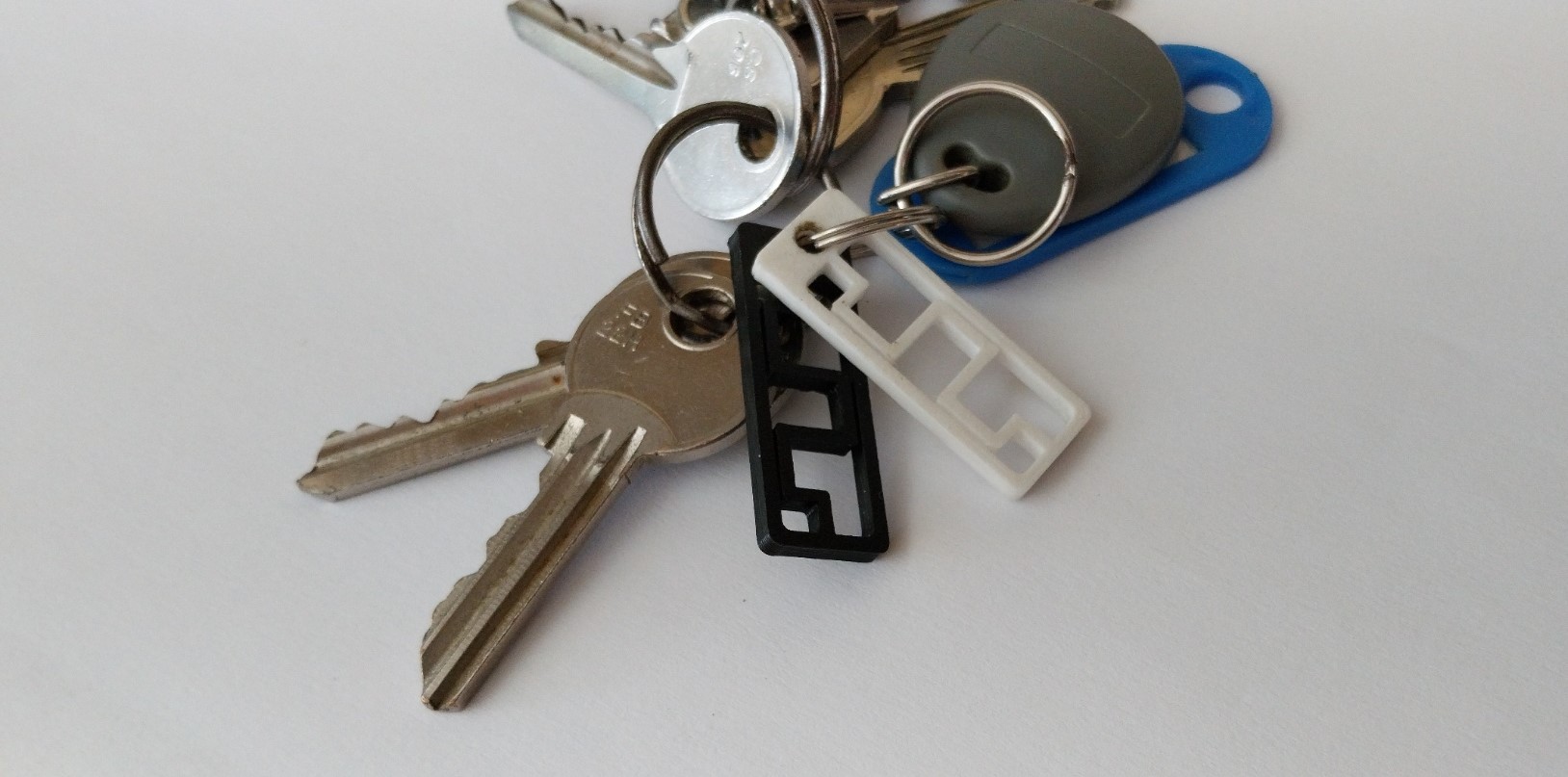 Memristor keychain — miniatura 3