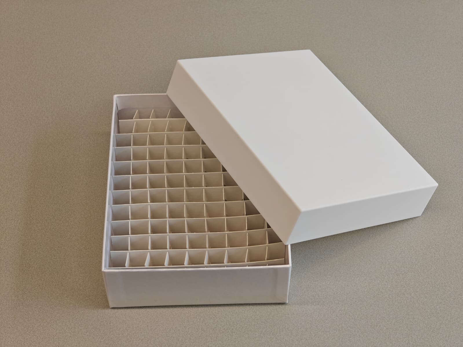 Sample box lid (13cm x 17 cm)