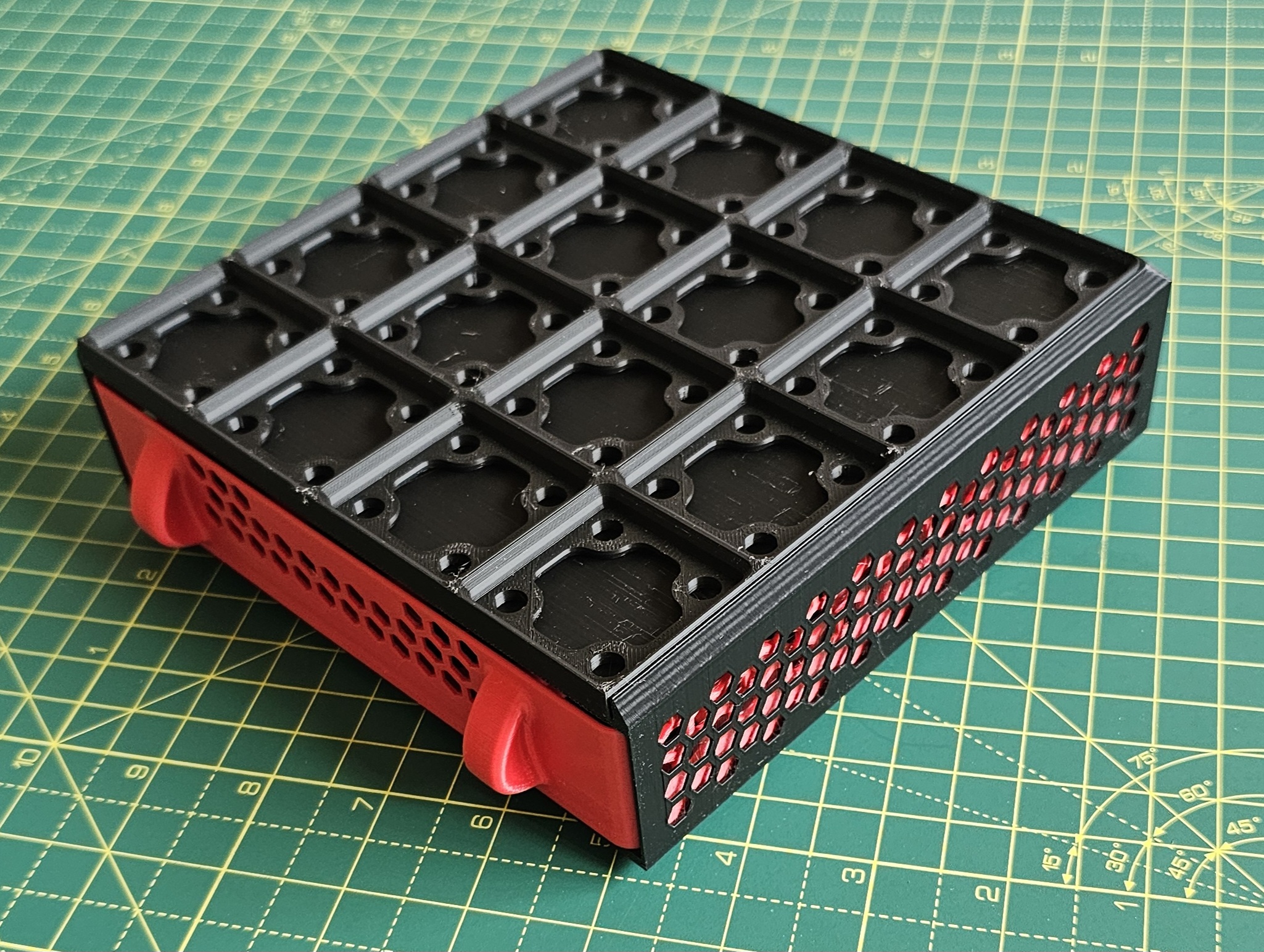 Miniatura 3 do modelo 3D Gridfinity Drawer (4x4)