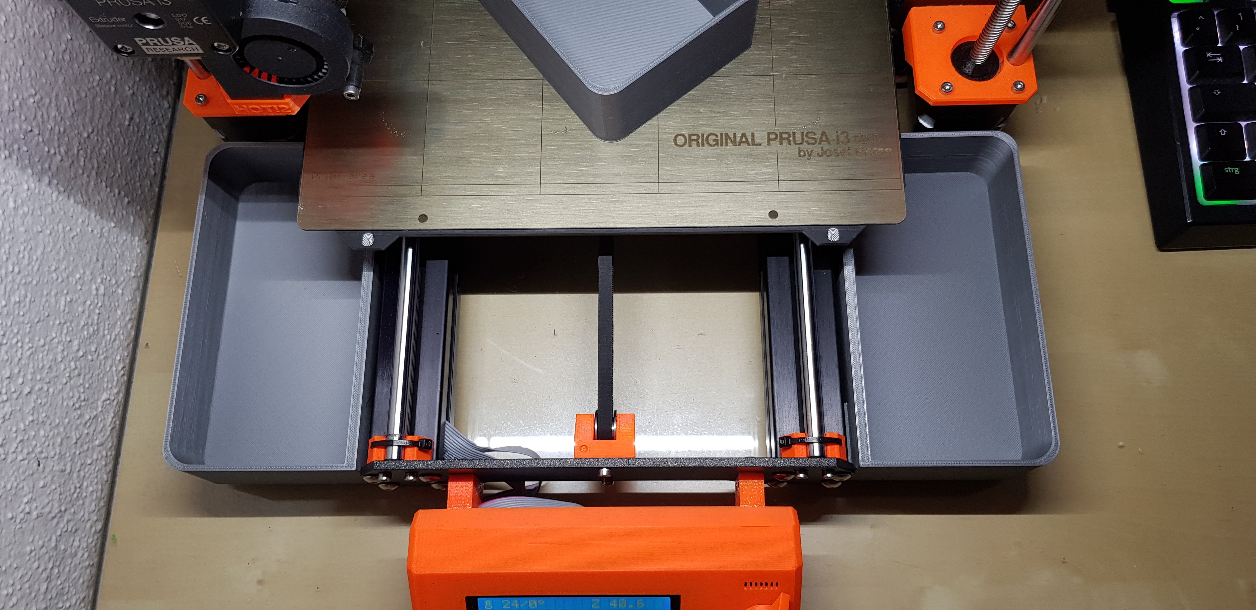 Prusa MK3 / MK3S / MK3S+ - SideBoxes for some Tools by KalleKnall ...