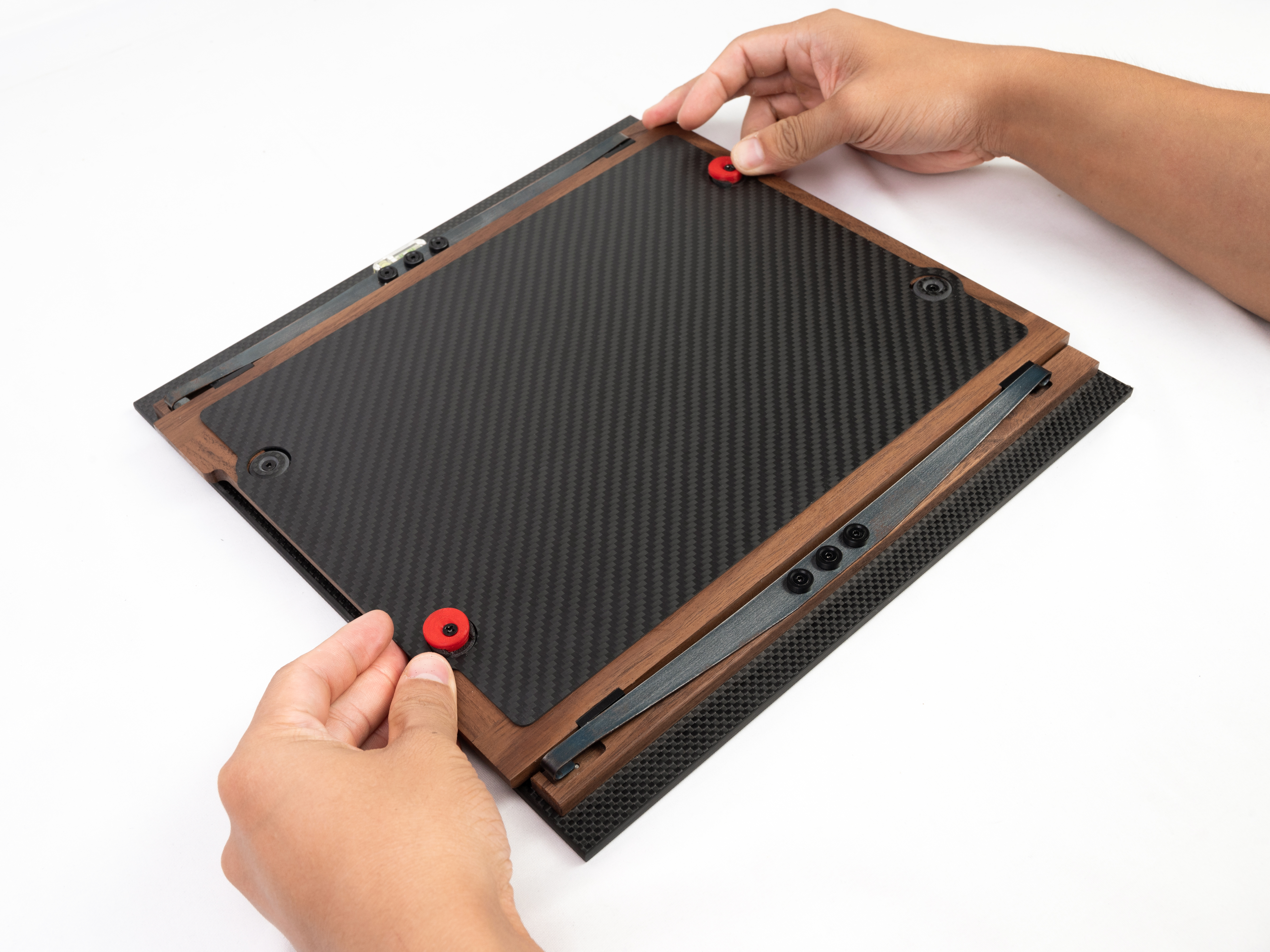 Miniatura 2 do modelo 3D 大俊手记 大俊810大画幅相机对焦屏碳纤维保护板