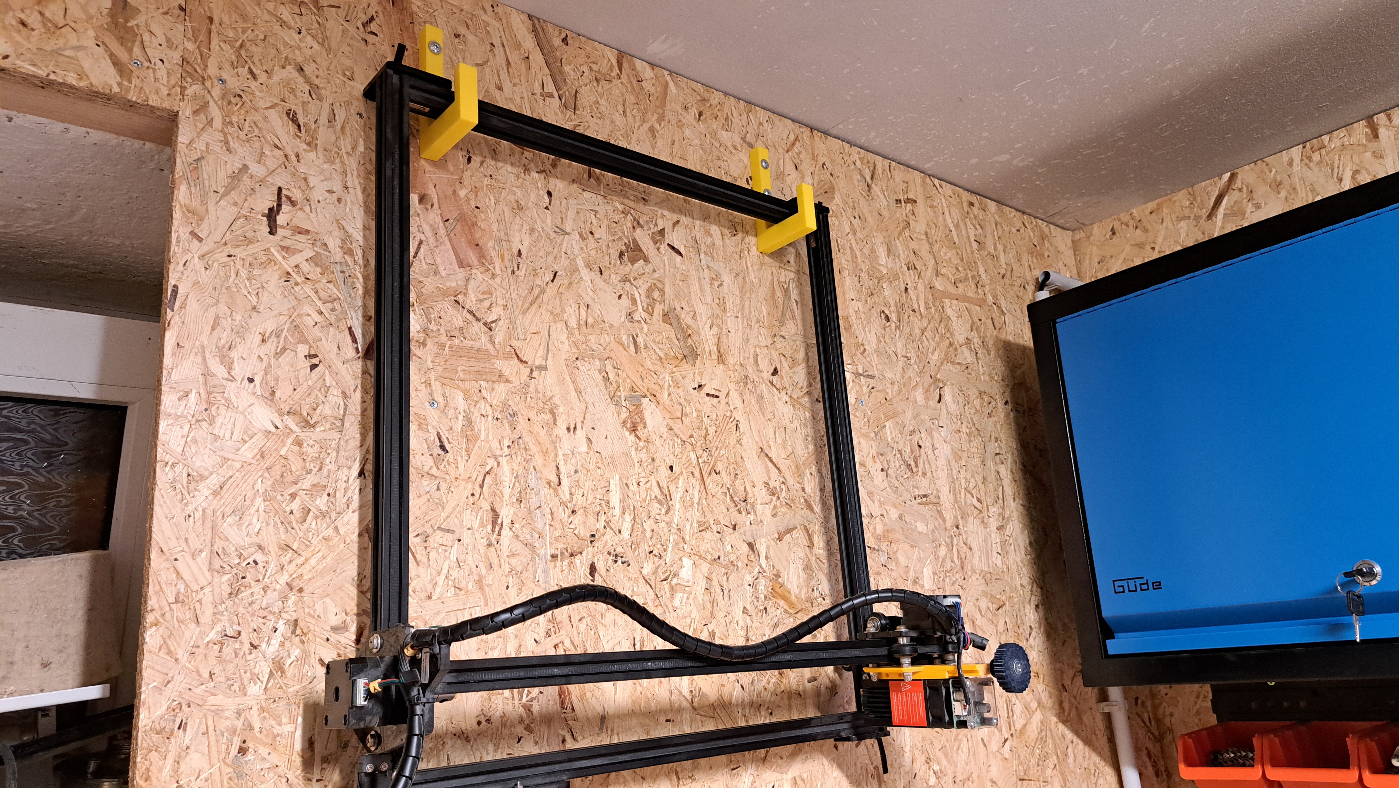 Ortur LM2 wall holder