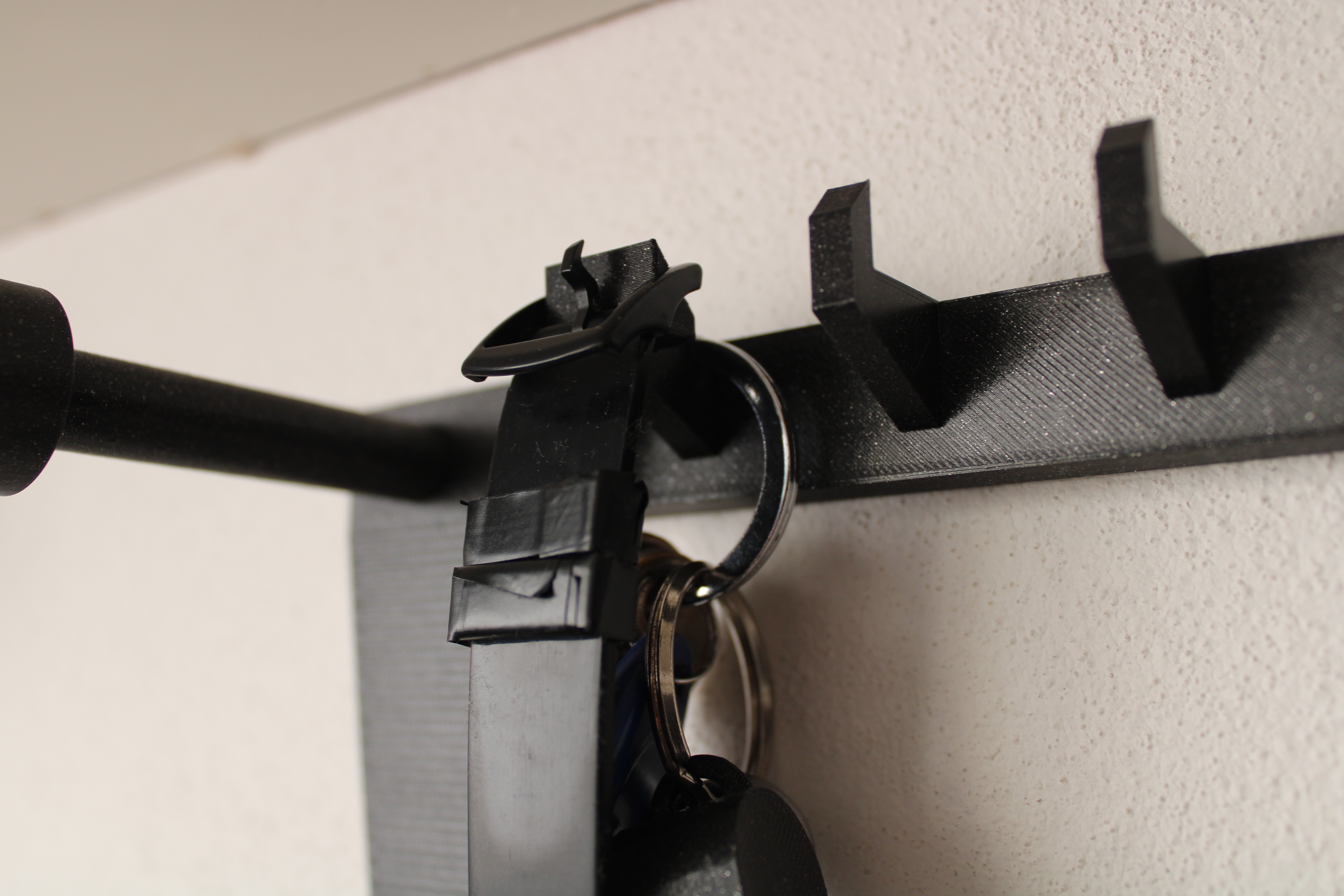 Miniatura 5 do modelo 3D Universal Wall Hook System